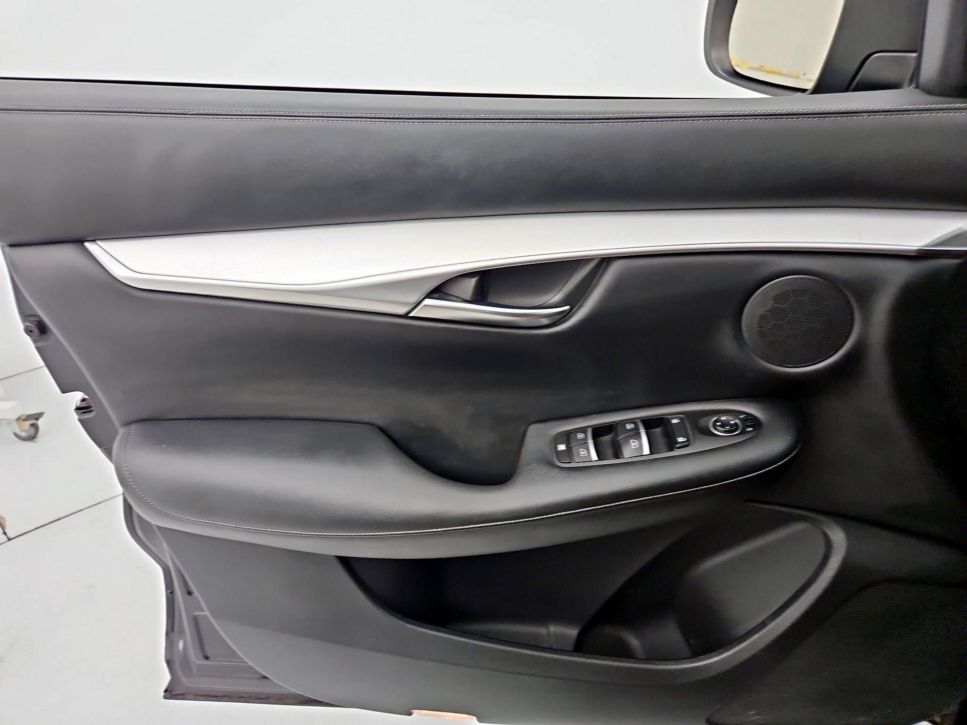 Thumbnail: 2020 INFINITI QX50 - 12