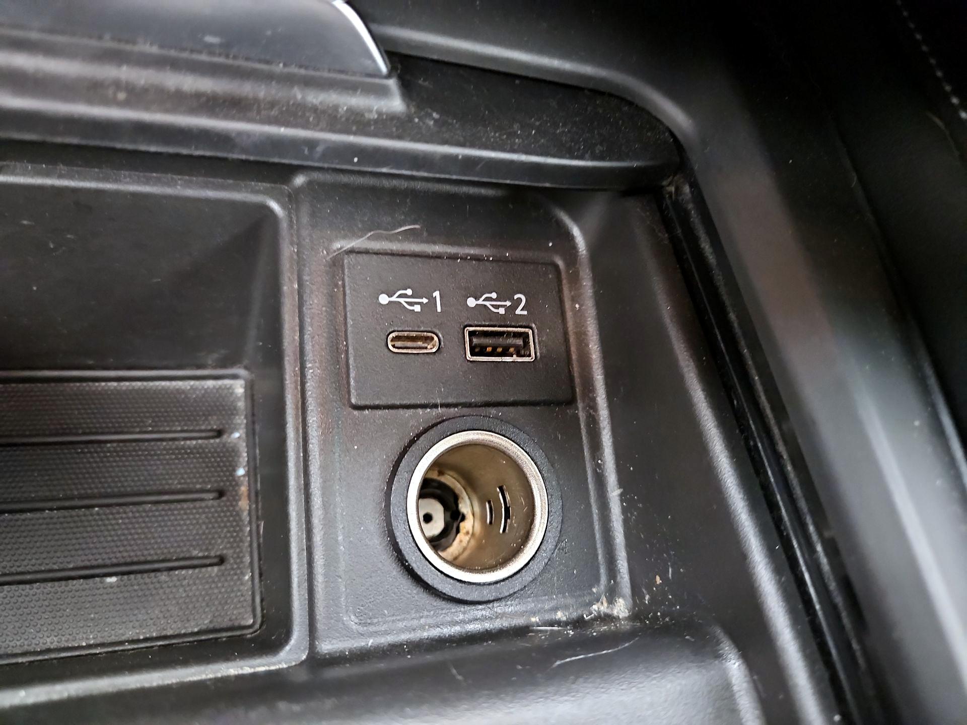 Thumbnail: 2020 INFINITI QX50 - 19