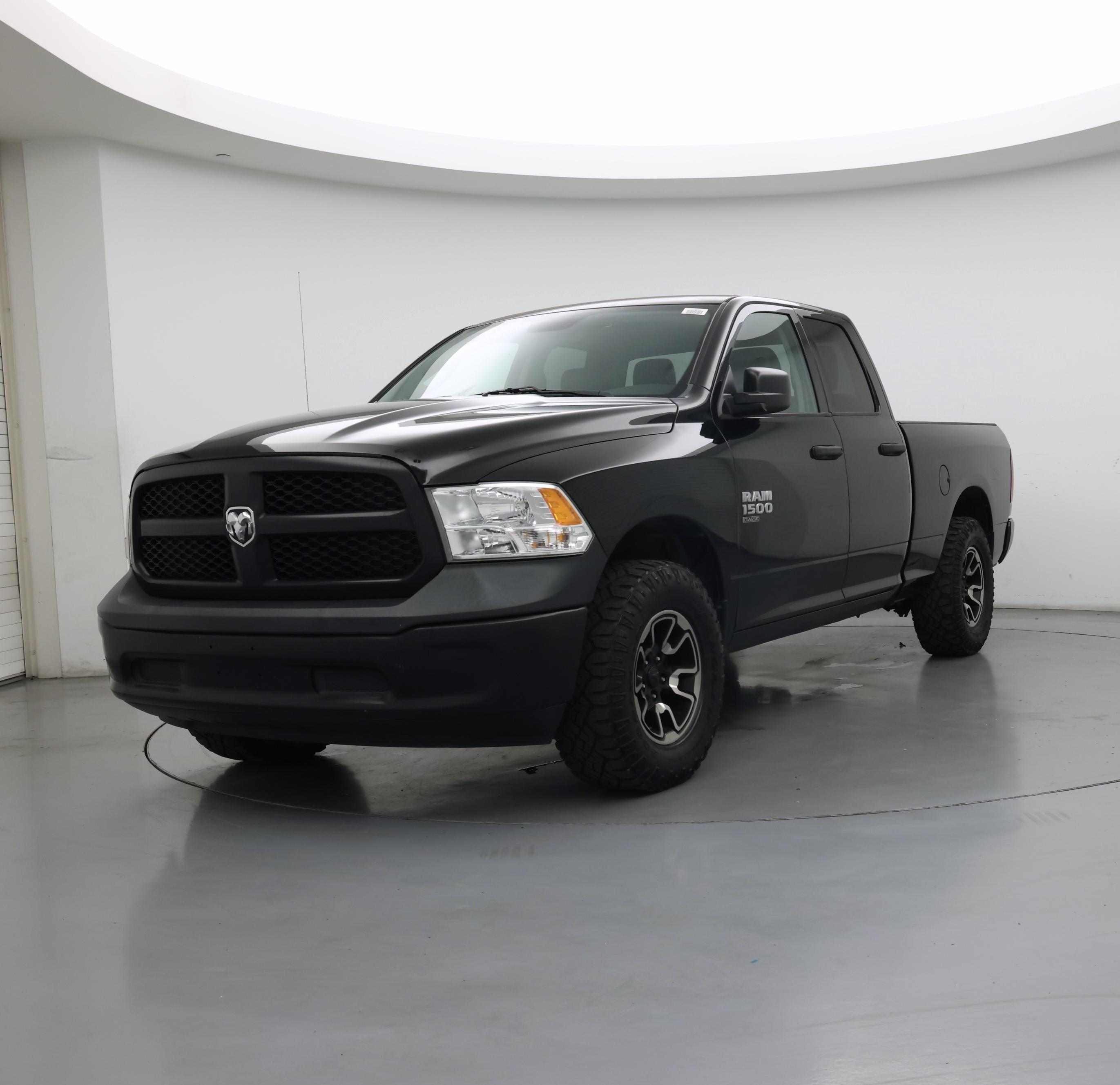 Thumbnail: 2021 RAM 1500 Classic - 4