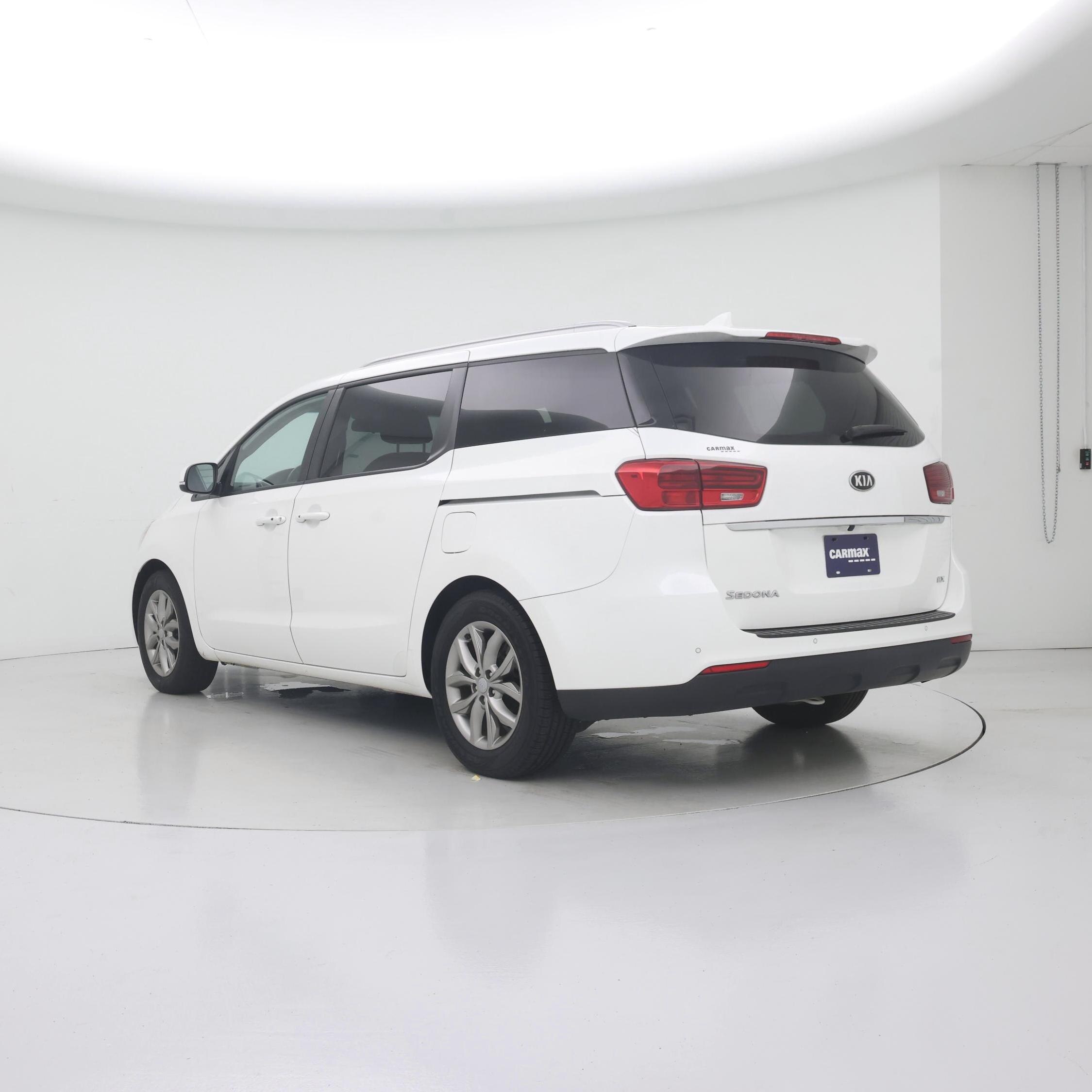 Thumbnail: 2020 Kia Sedona - 2