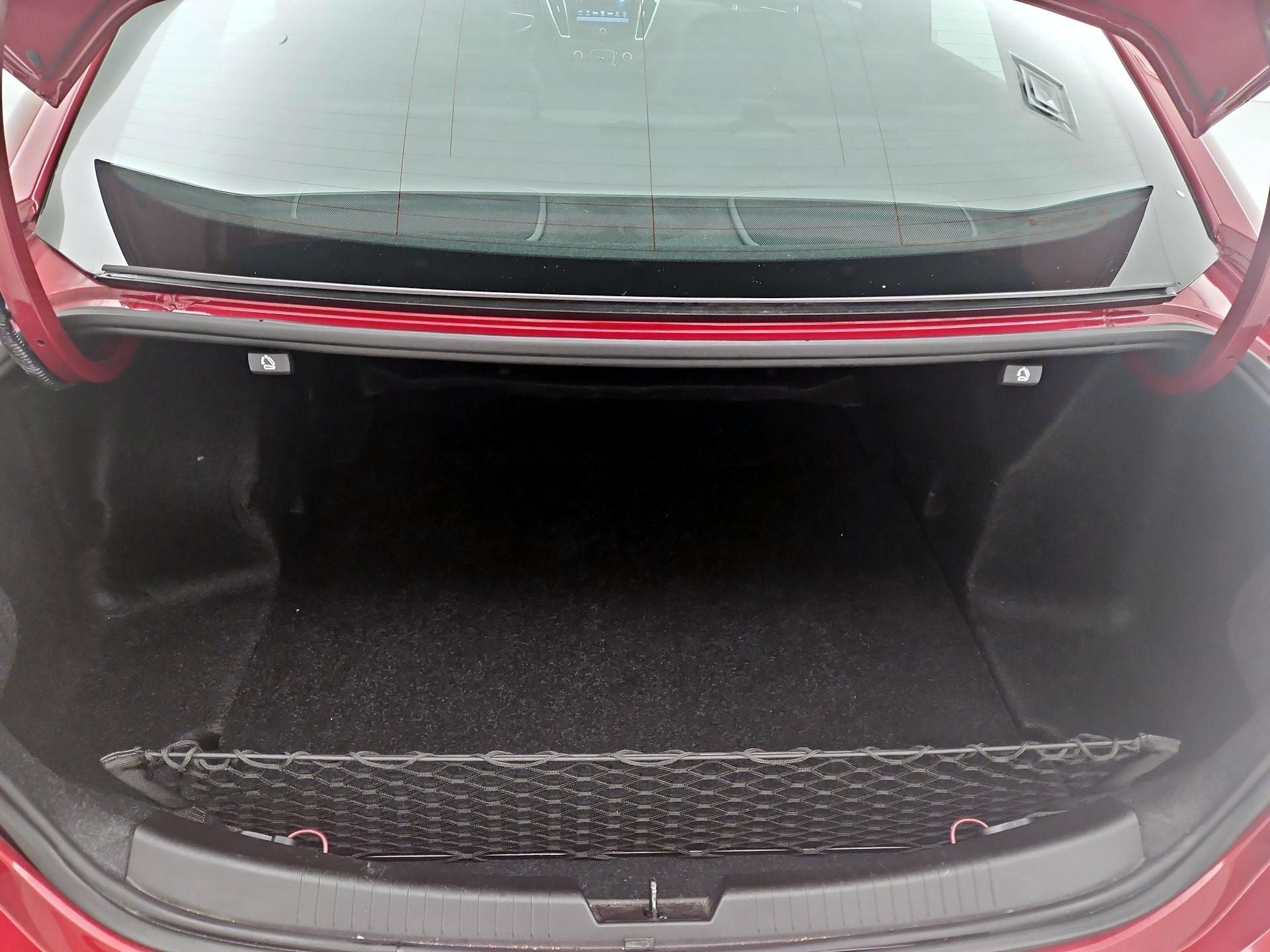 Thumbnail: 2018 Chevrolet Malibu - 20