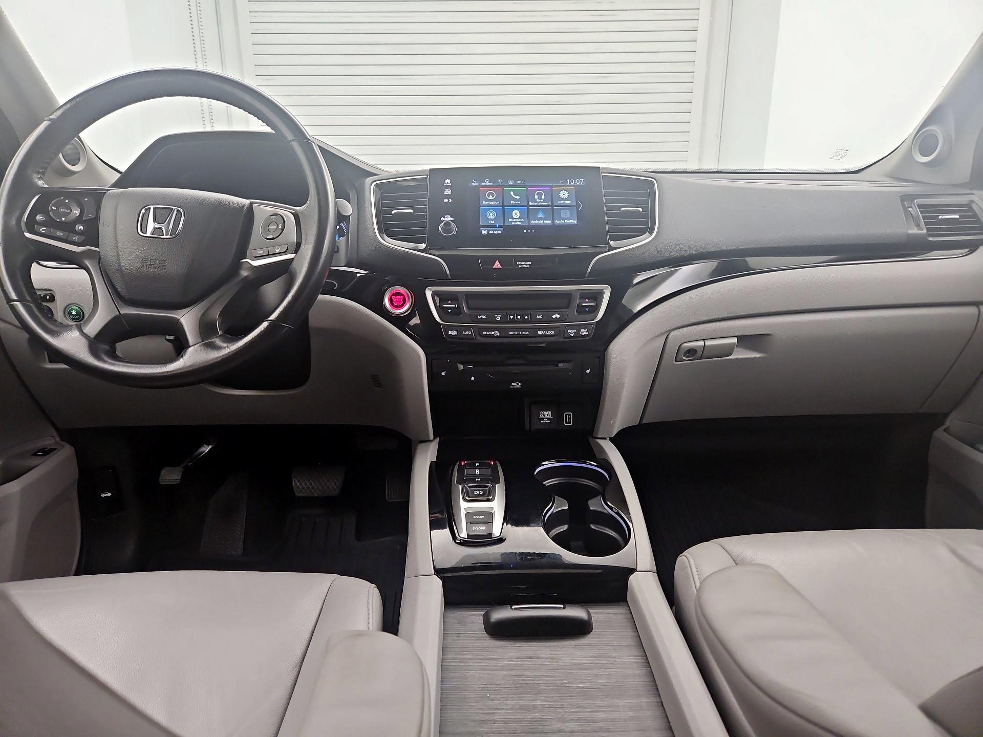 Thumbnail: 2020 Honda Pilot - 9