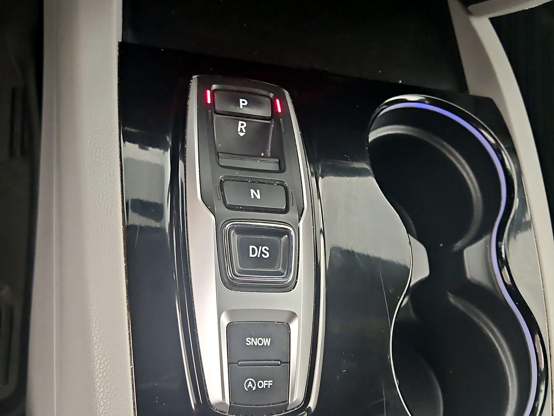 Thumbnail: 2020 Honda Pilot - 17