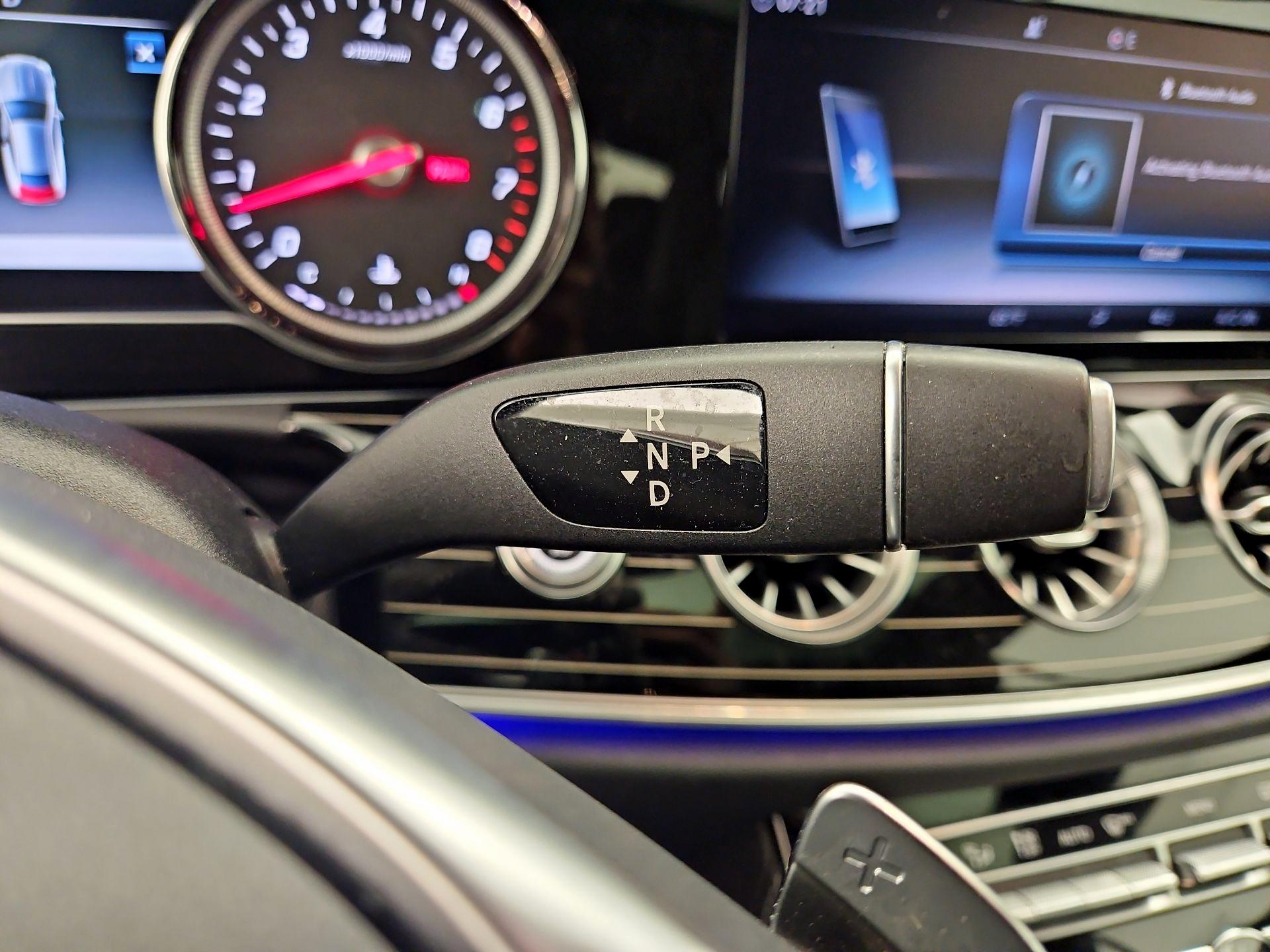 Thumbnail: 2018 Mercedes-Benz E-Class - 18