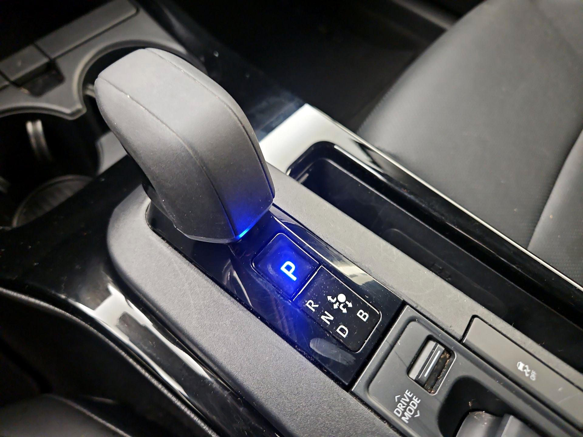 Thumbnail: 2024 Toyota Prius - 17