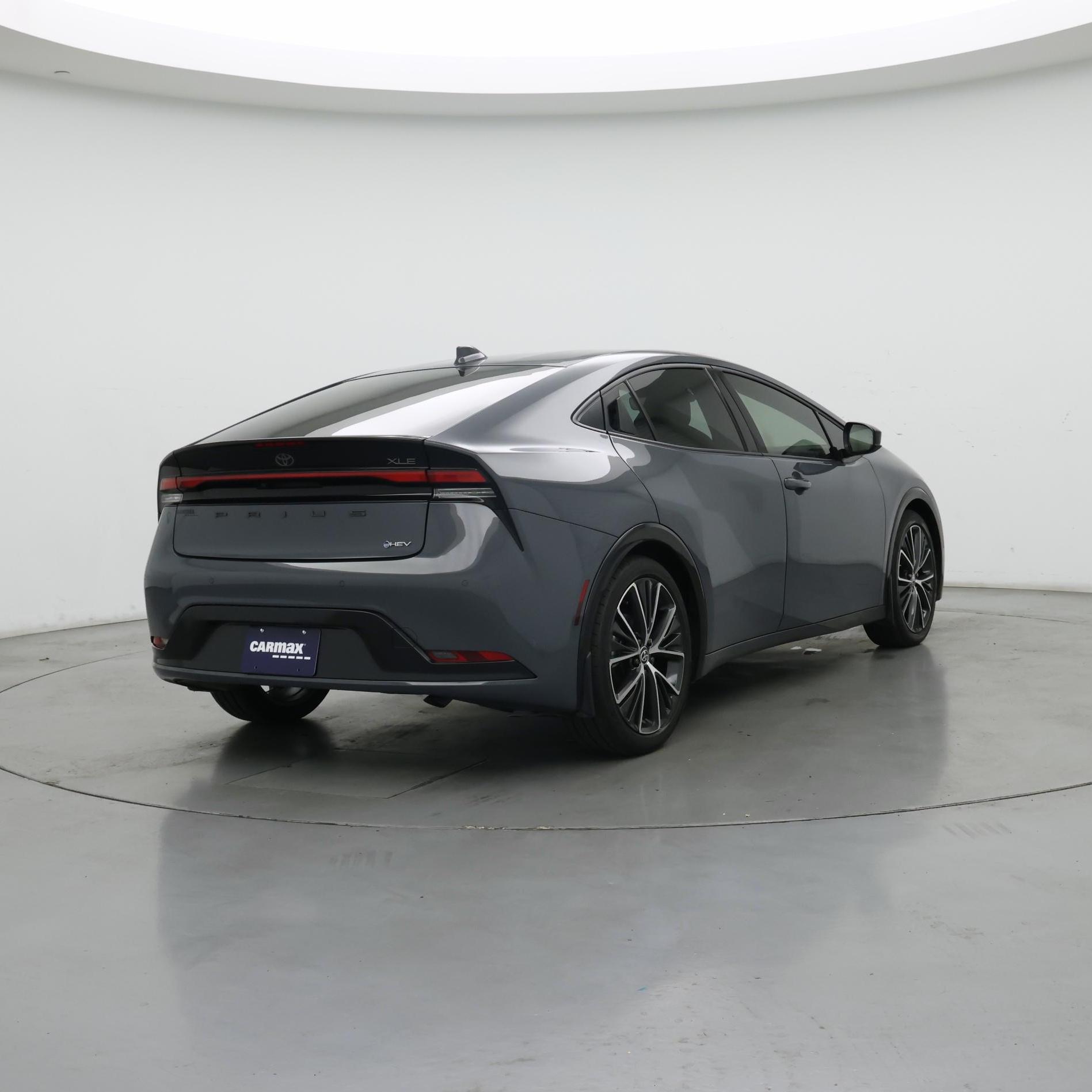 Thumbnail: 2024 Toyota Prius - 8