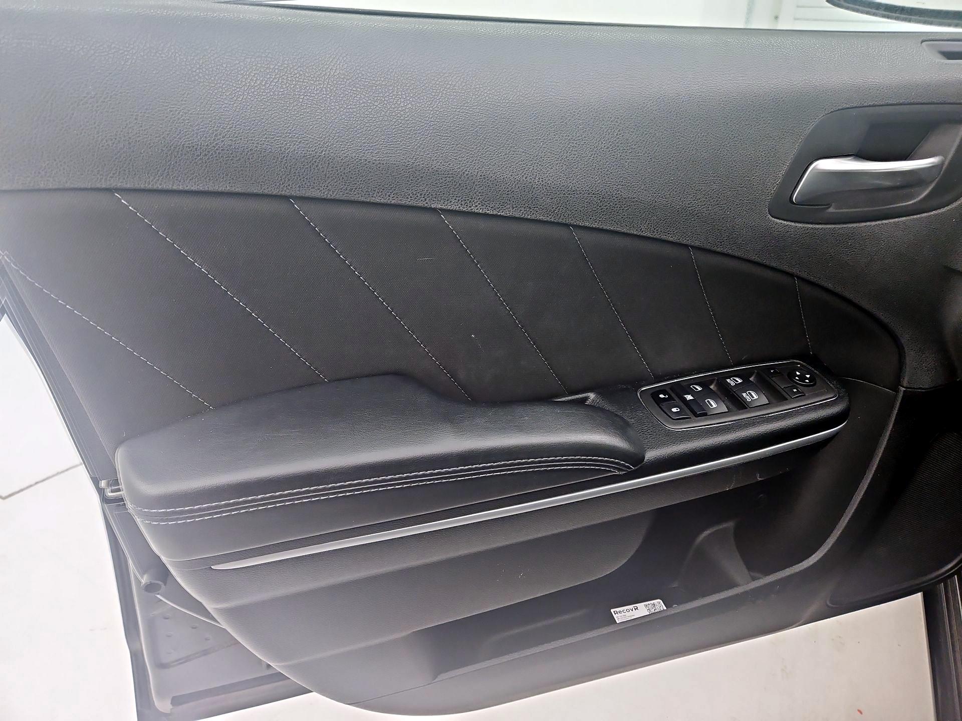 Thumbnail: 2022 Dodge Charger - 12