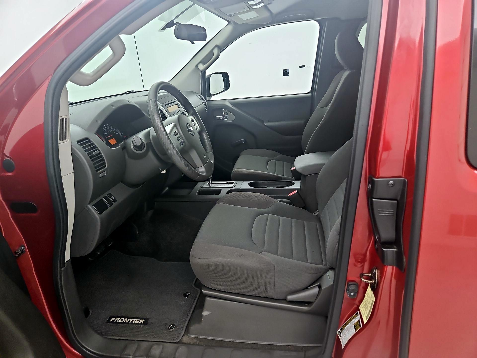 Thumbnail: 2015 Nissan Frontier - 11