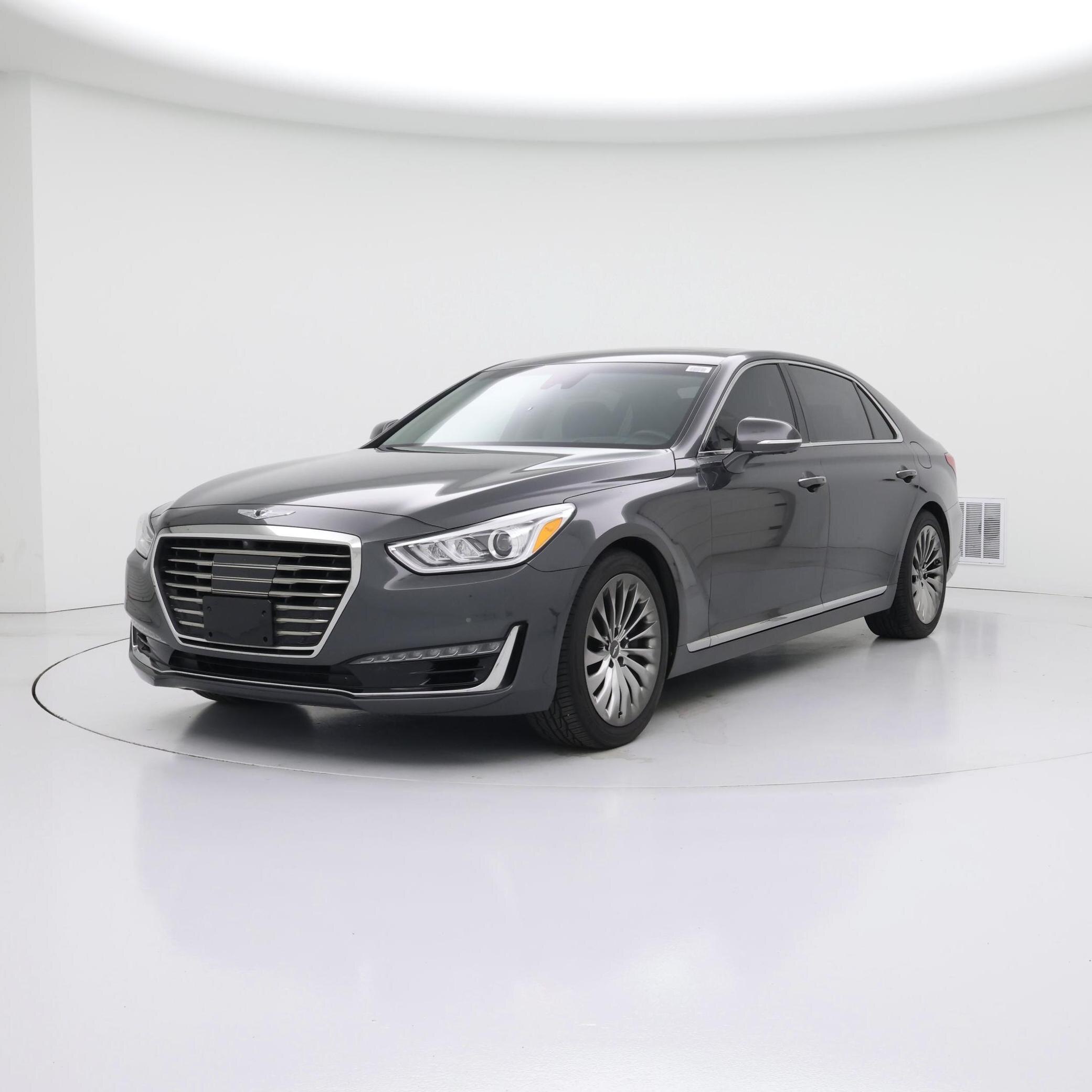 Thumbnail: 2017 Genesis G90 - 4