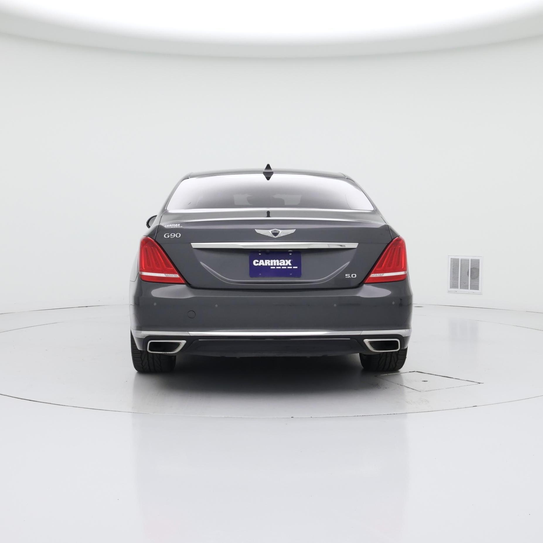 Thumbnail: 2017 Genesis G90 - 6