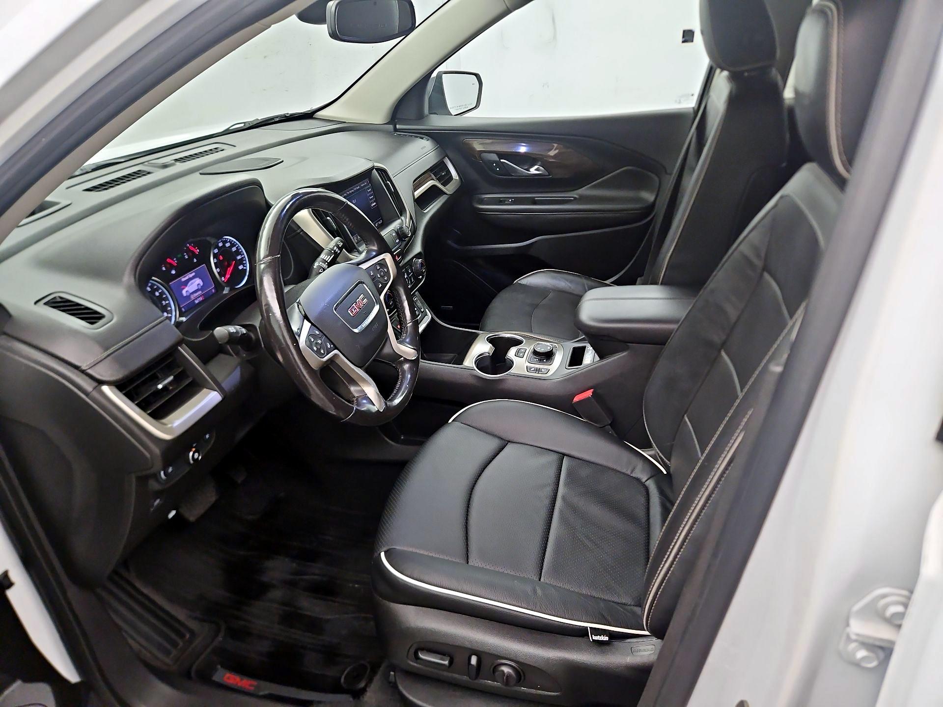 Thumbnail: 2020 GMC Terrain - 11