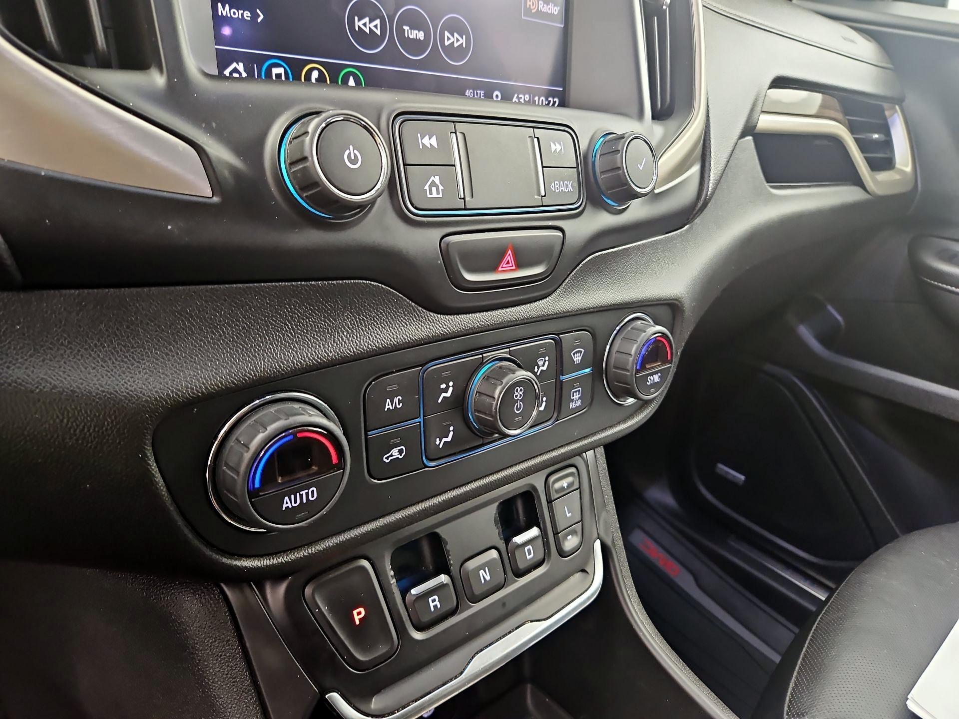 Thumbnail: 2020 GMC Terrain - 15