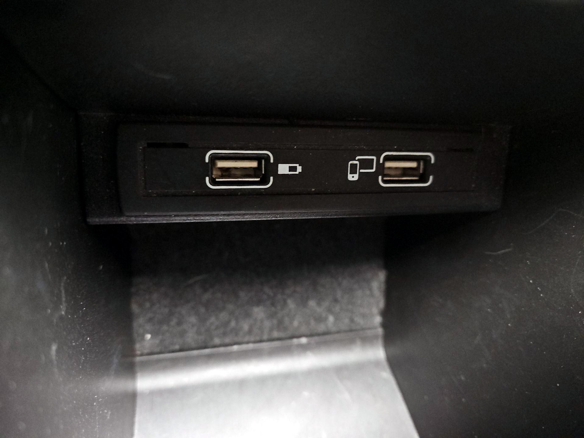 Thumbnail: 2020 Mercedes-Benz GLA - 18