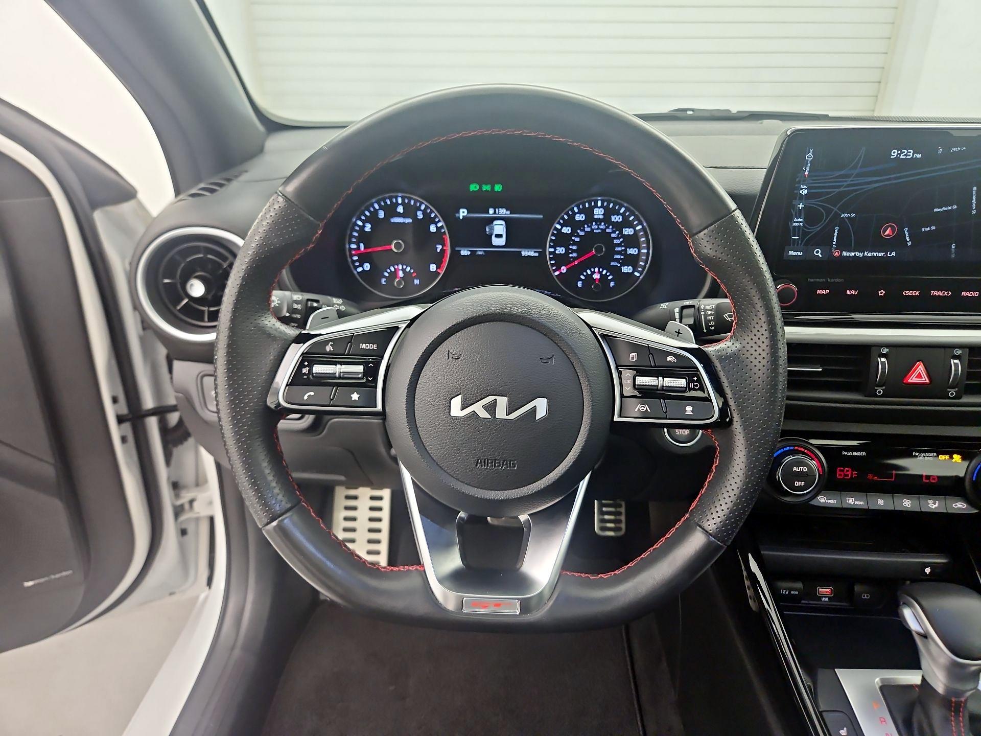 Thumbnail: 2024 Kia Forte - 10