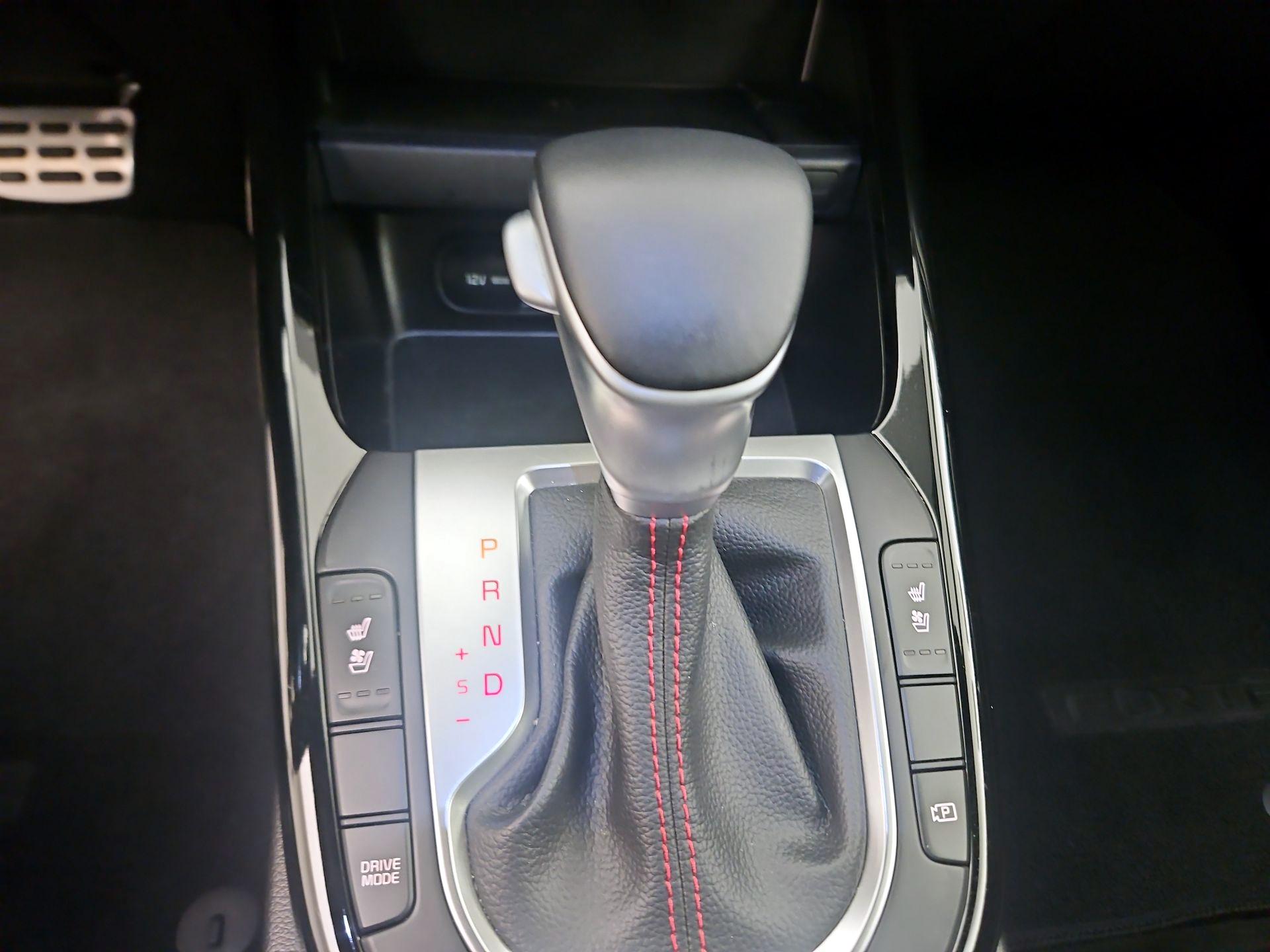 Thumbnail: 2024 Kia Forte - 18