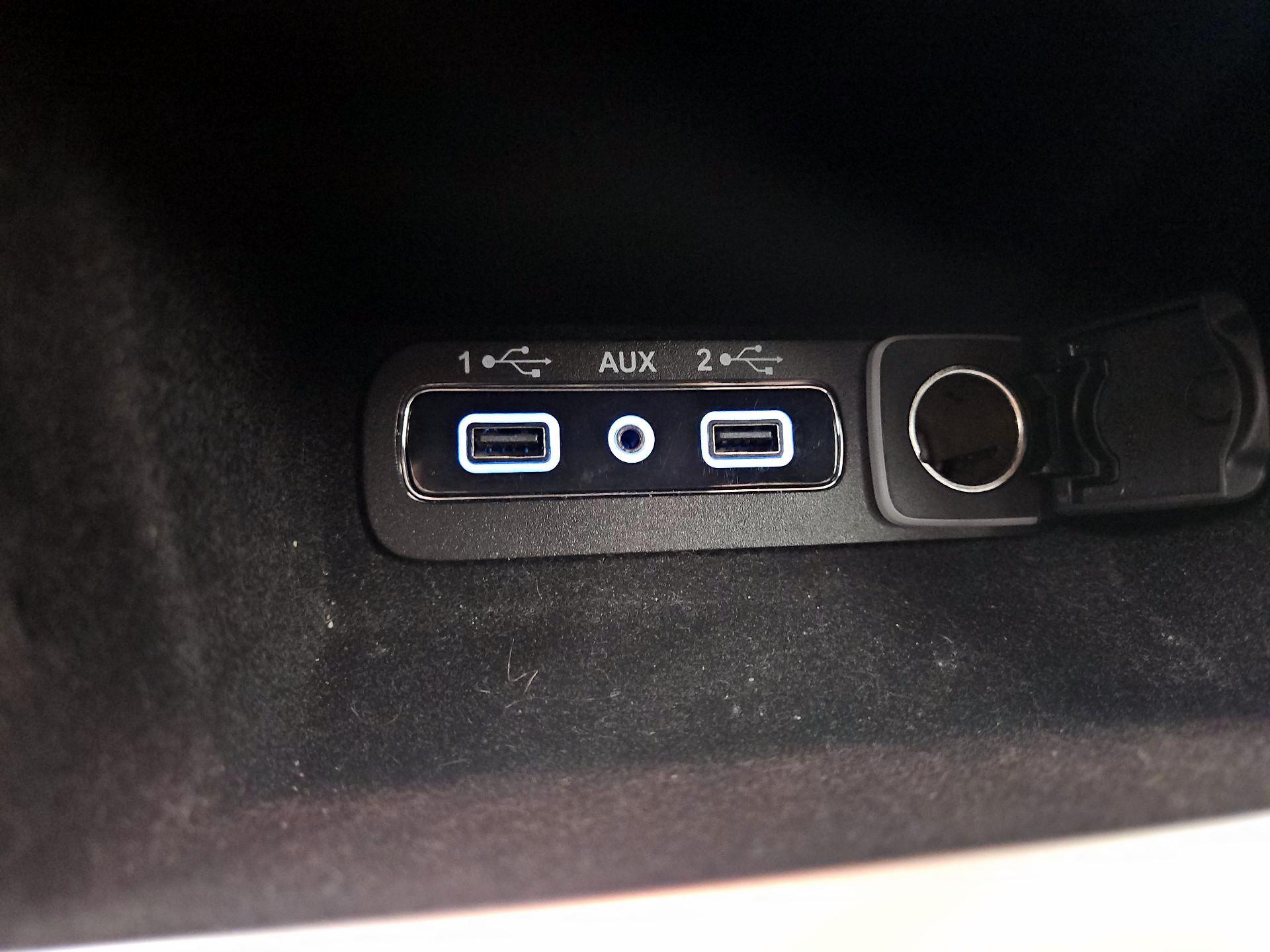 Thumbnail: 2019 Jeep Grand Cherokee - 19