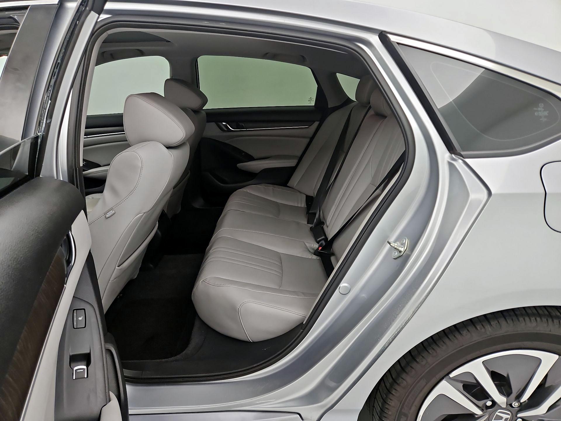 Thumbnail: 2018 Honda Accord - 20