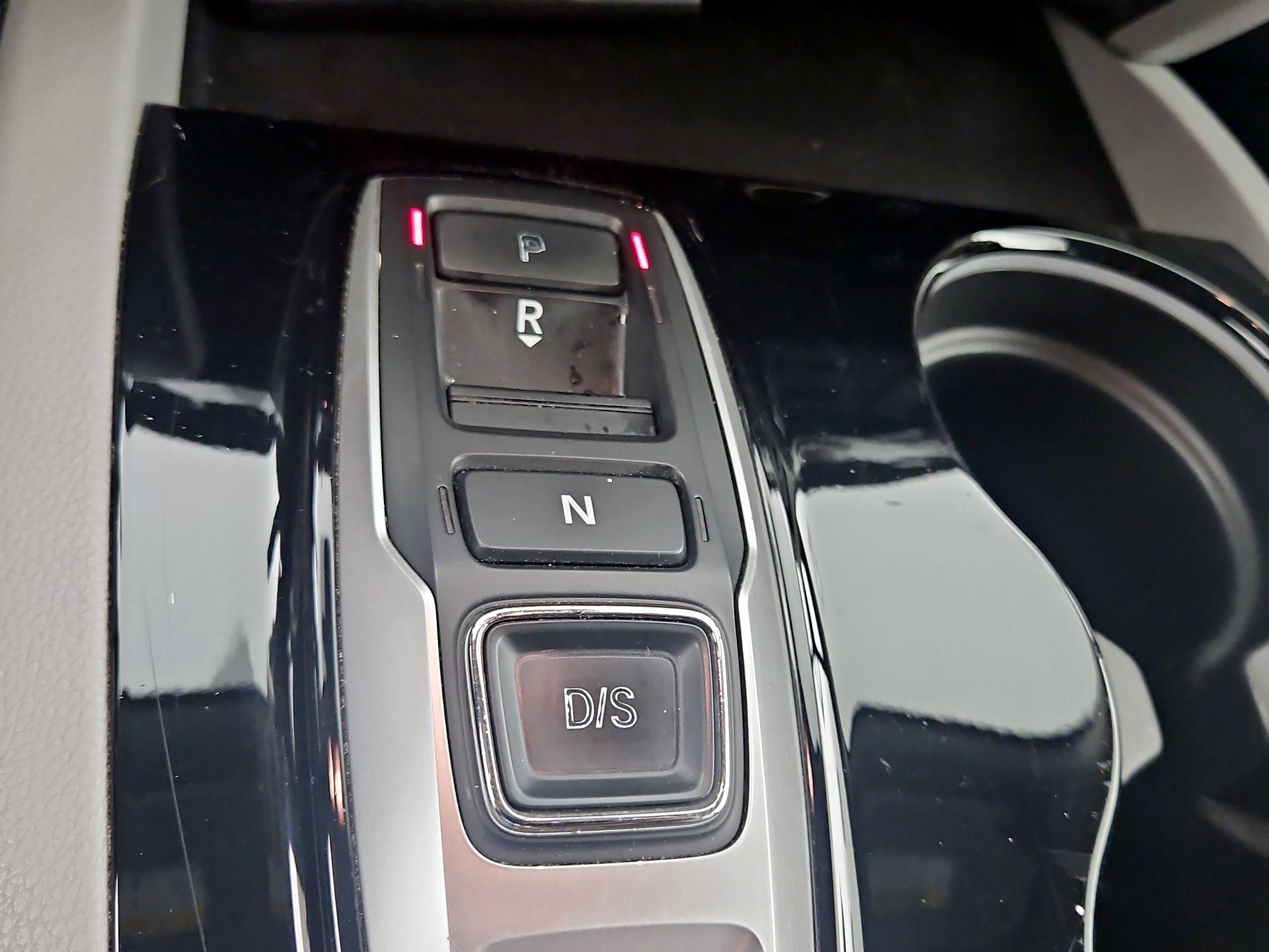 Thumbnail: 2019 Honda Pilot - 18