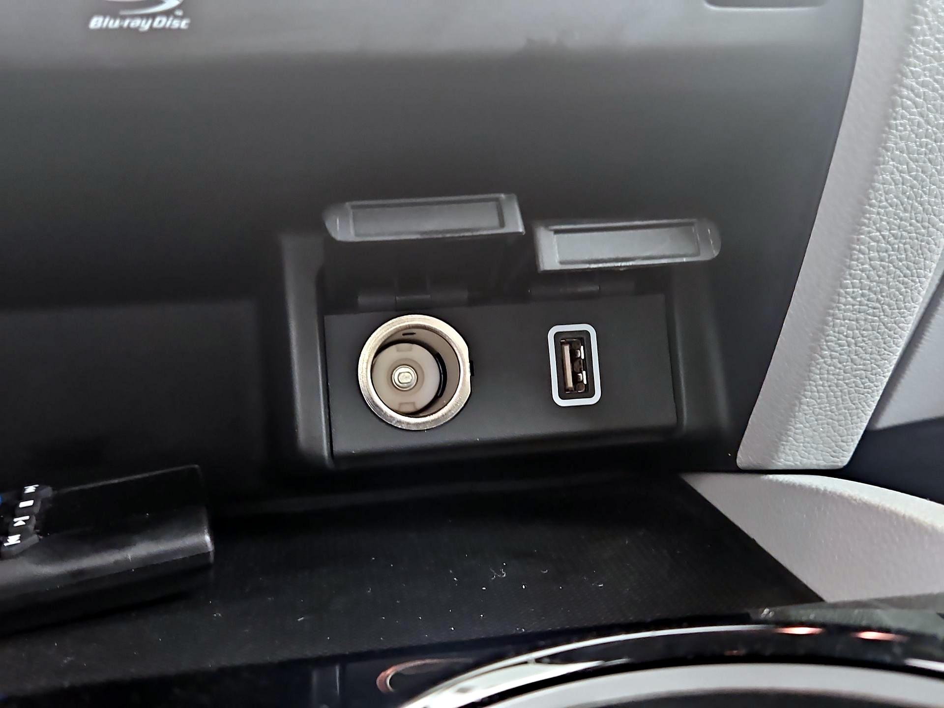 Thumbnail: 2019 Honda Pilot - 19