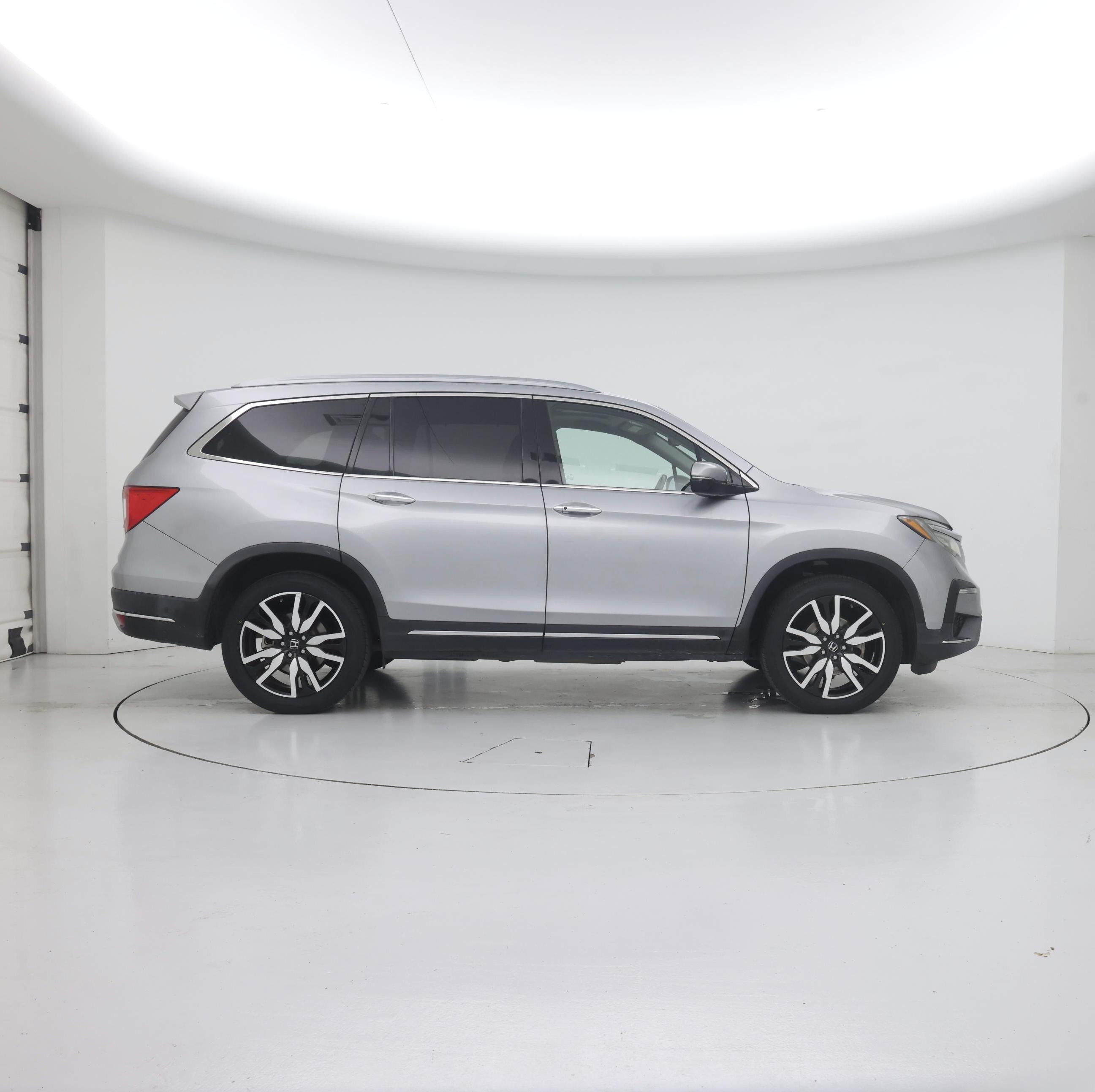 Thumbnail: 2019 Honda Pilot - 7