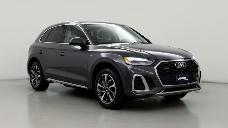 2022 Audi Q5 e Premium Plus Hero Image