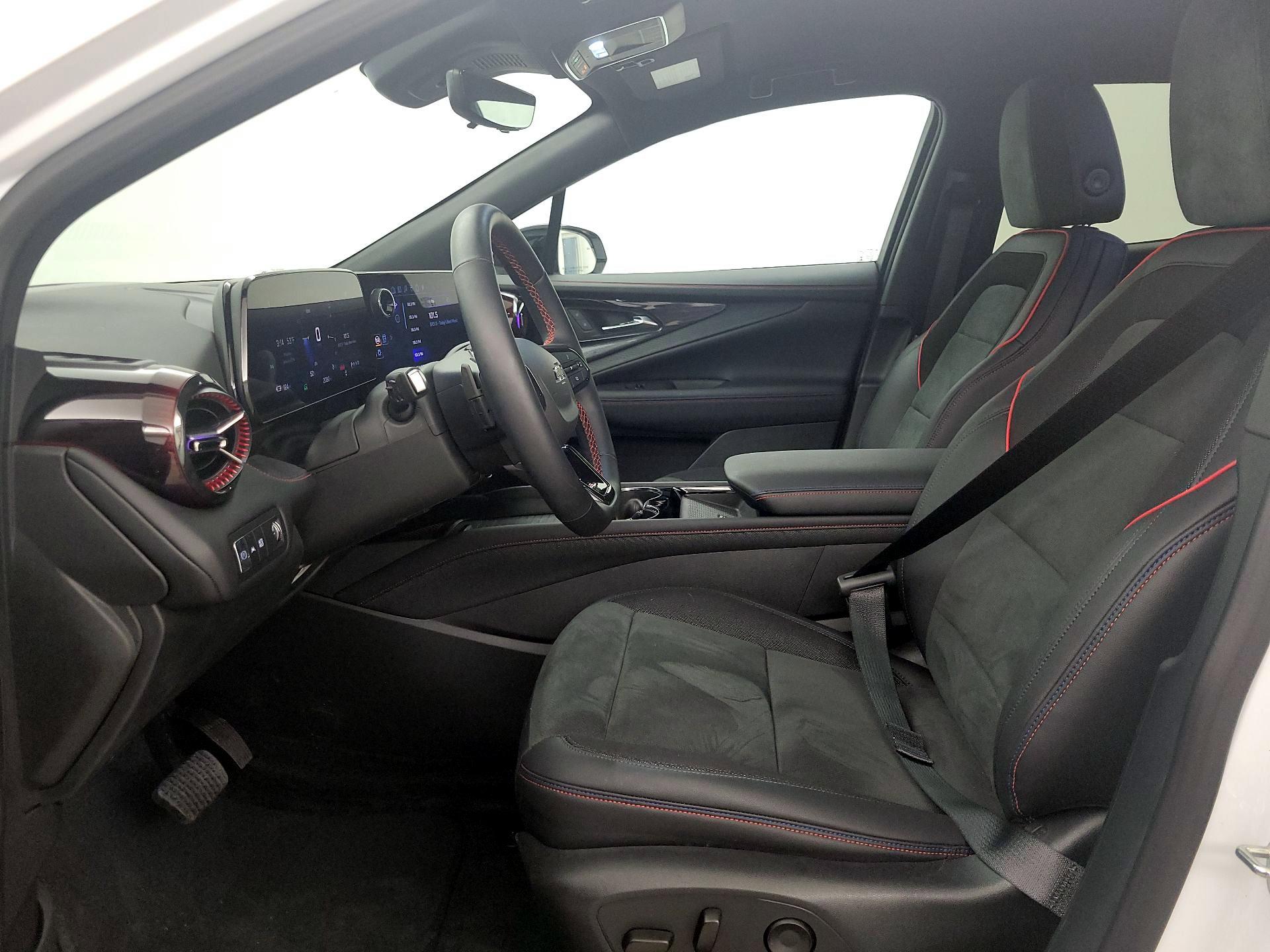 Thumbnail: 2024 Chevrolet Blazer EV - 11
