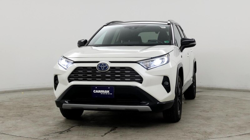 2019 Toyota RAV4 XSE 4