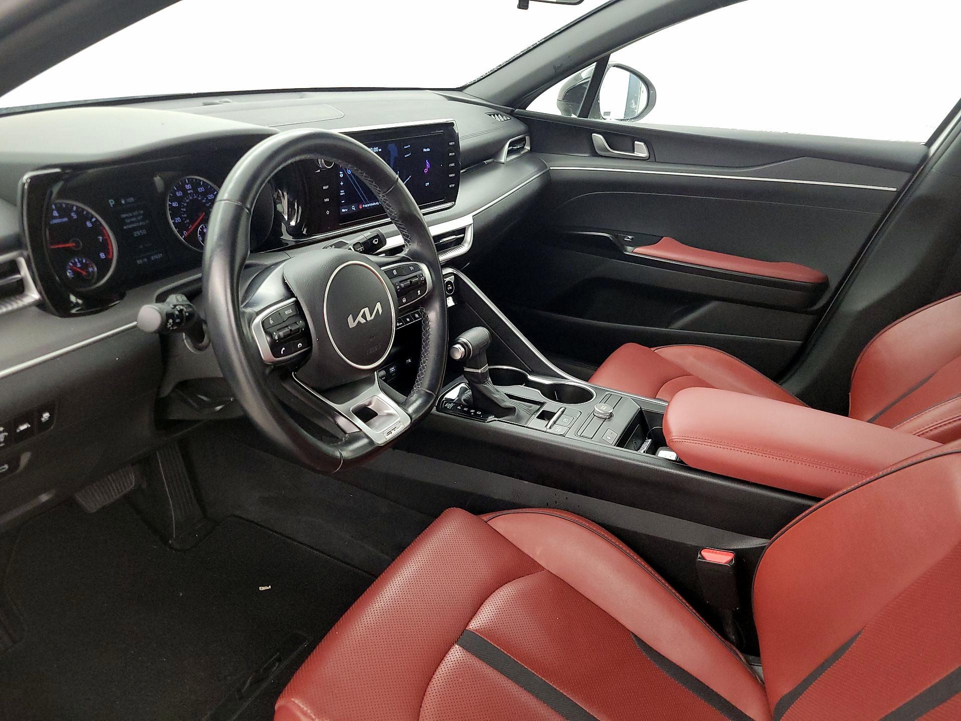 Thumbnail: 2023 Kia K5 - 11