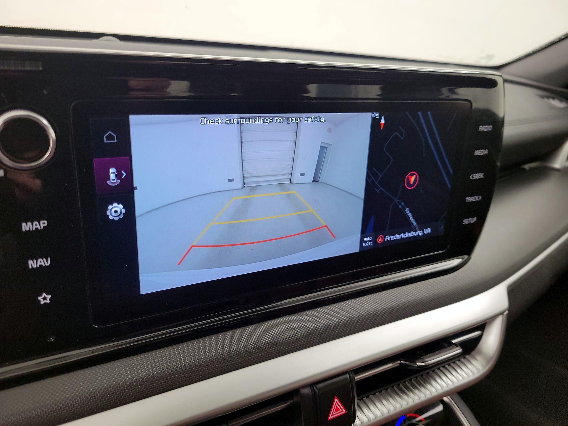 Thumbnail: 2023 Kia K5 - 15