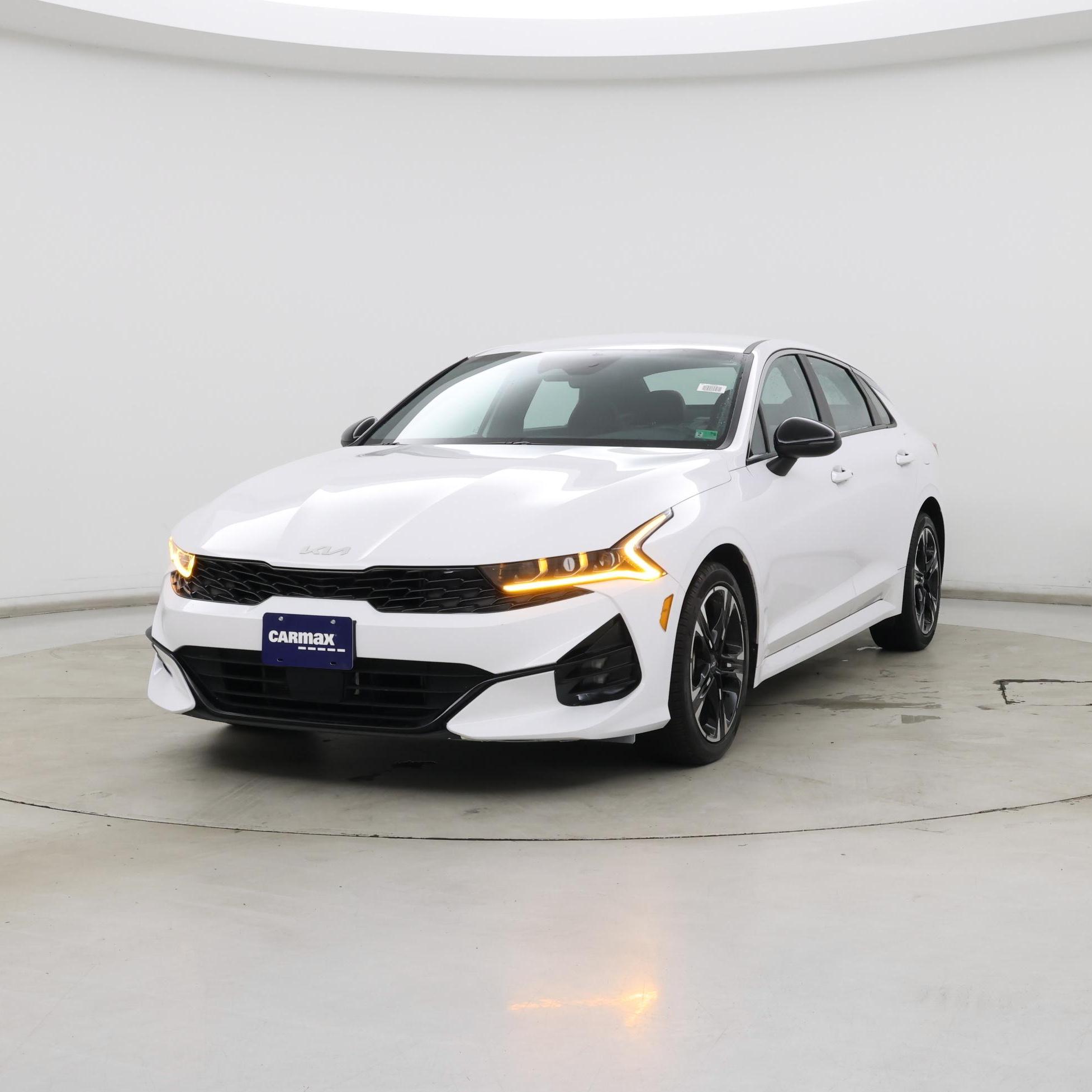 Thumbnail: 2023 Kia K5 - 4