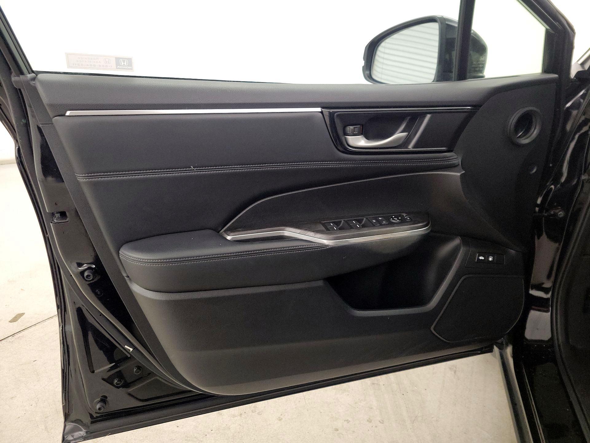 Thumbnail: 2018 Honda Clarity - 12