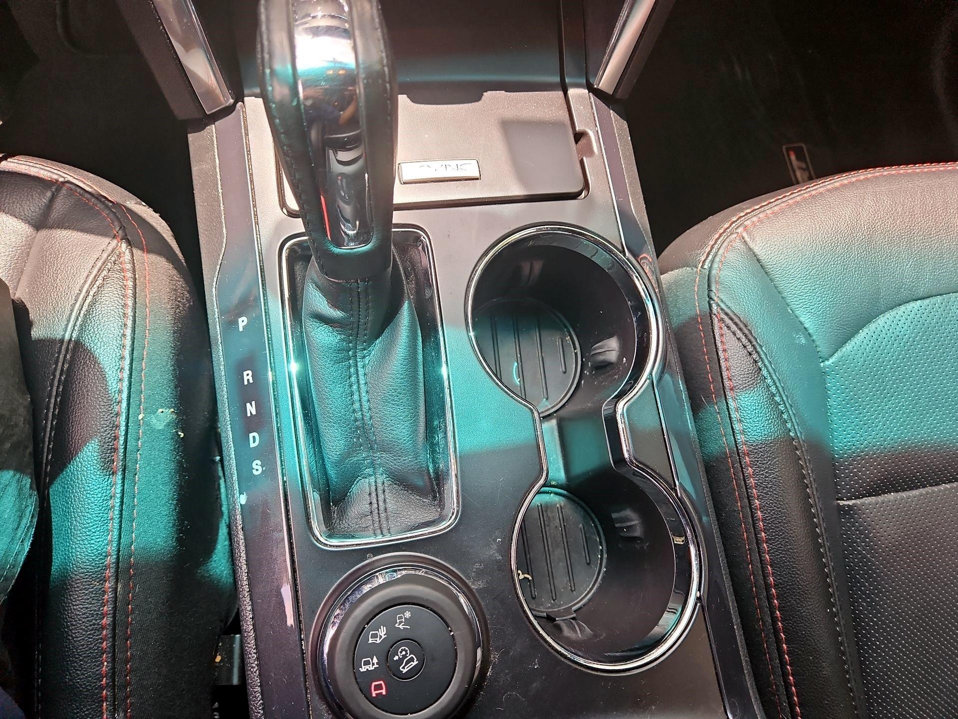 Thumbnail: 2016 Ford Explorer - 15