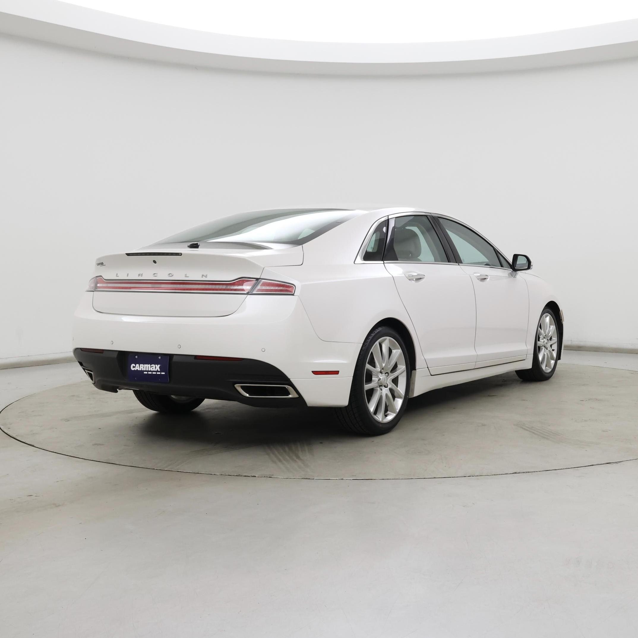 Thumbnail: 2016 Lincoln MKZ - 8