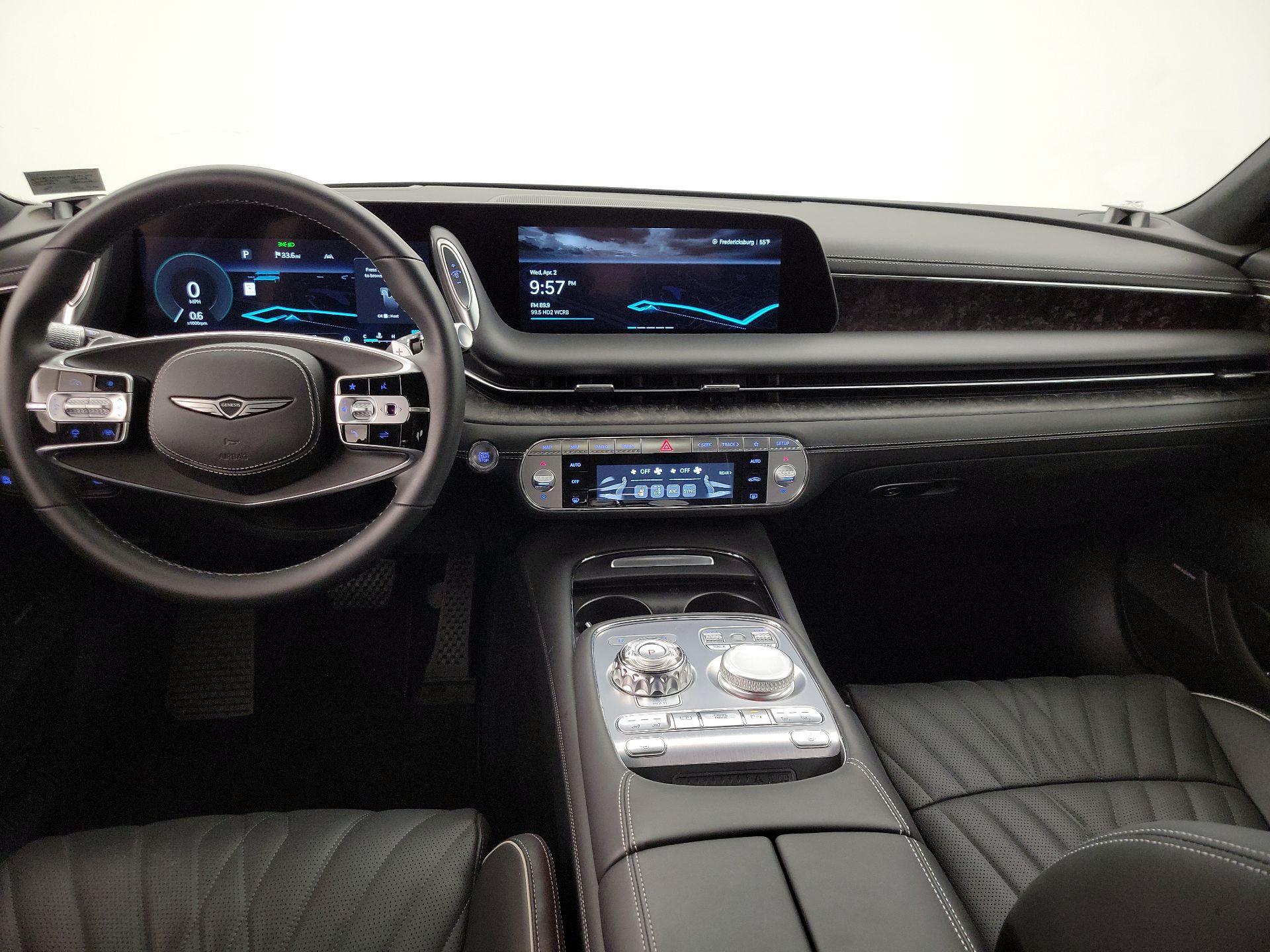 Thumbnail: 2023 Genesis G90 - 9