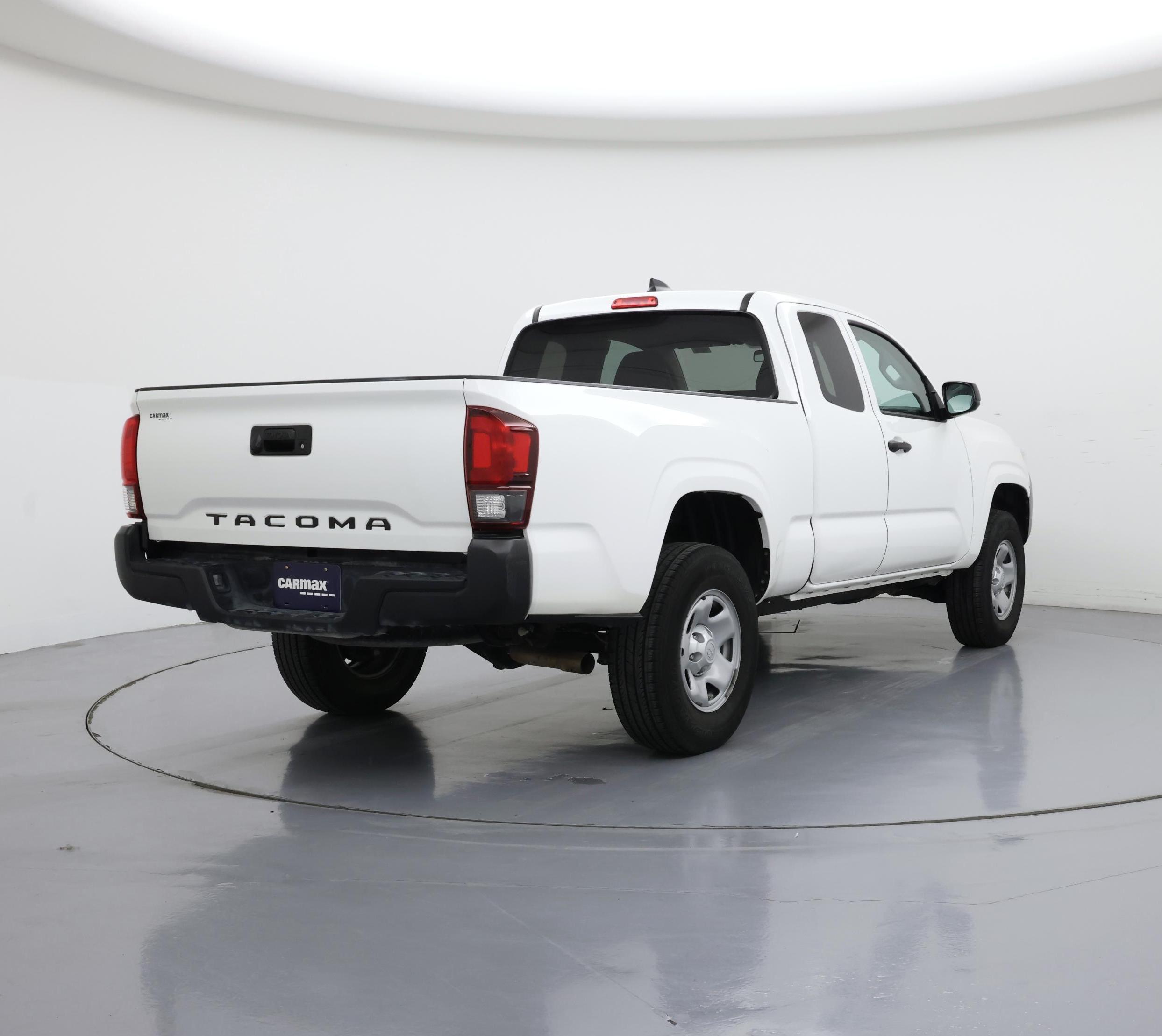 Thumbnail: 2022 Toyota Tacoma - 8