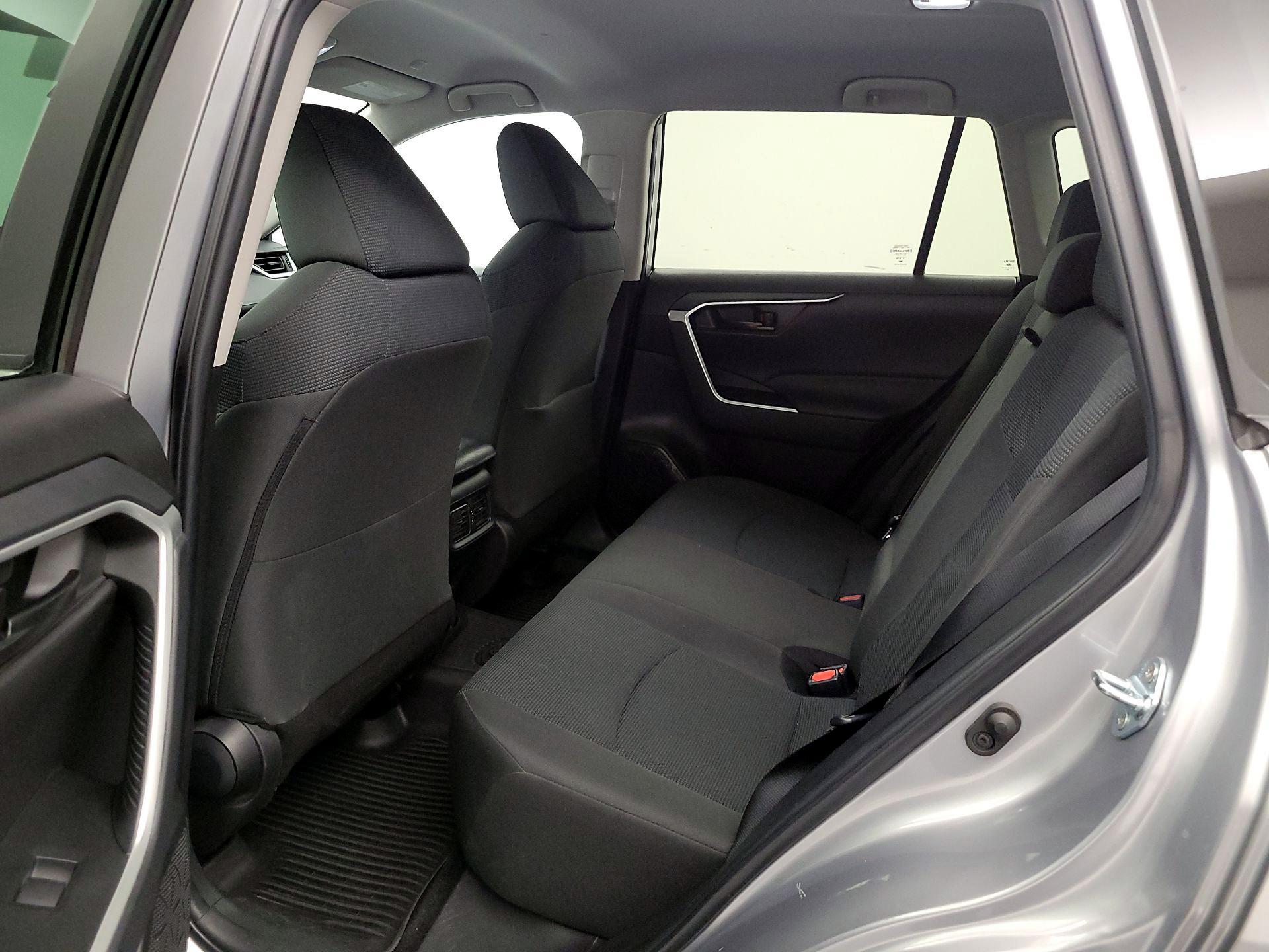 Thumbnail: 2023 Toyota RAV4 - 19