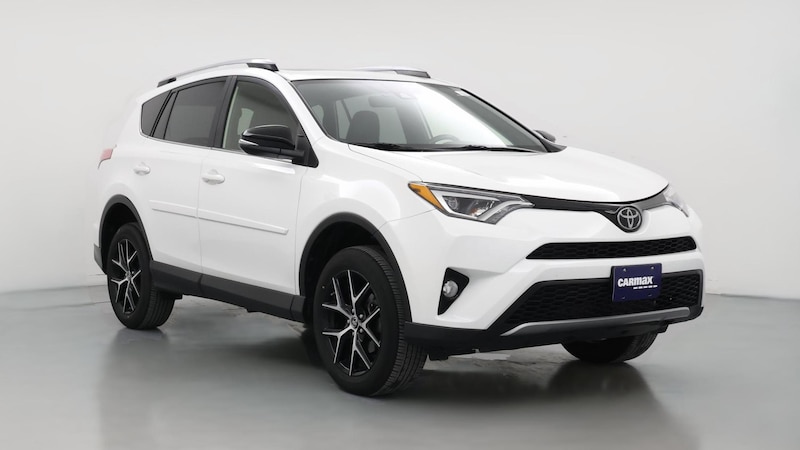 2018 Toyota RAV4 SE Hero Image