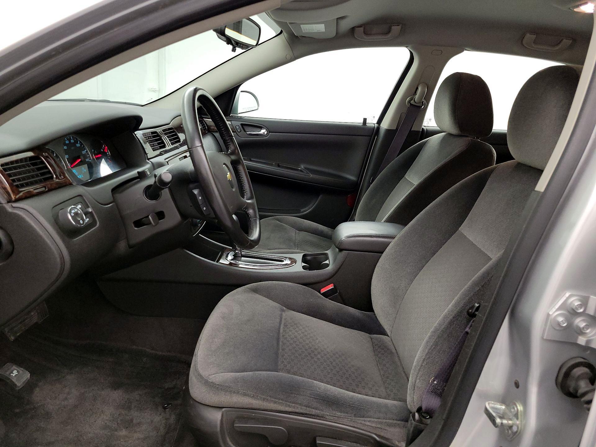 Thumbnail: 2014 Chevrolet Impala - 11