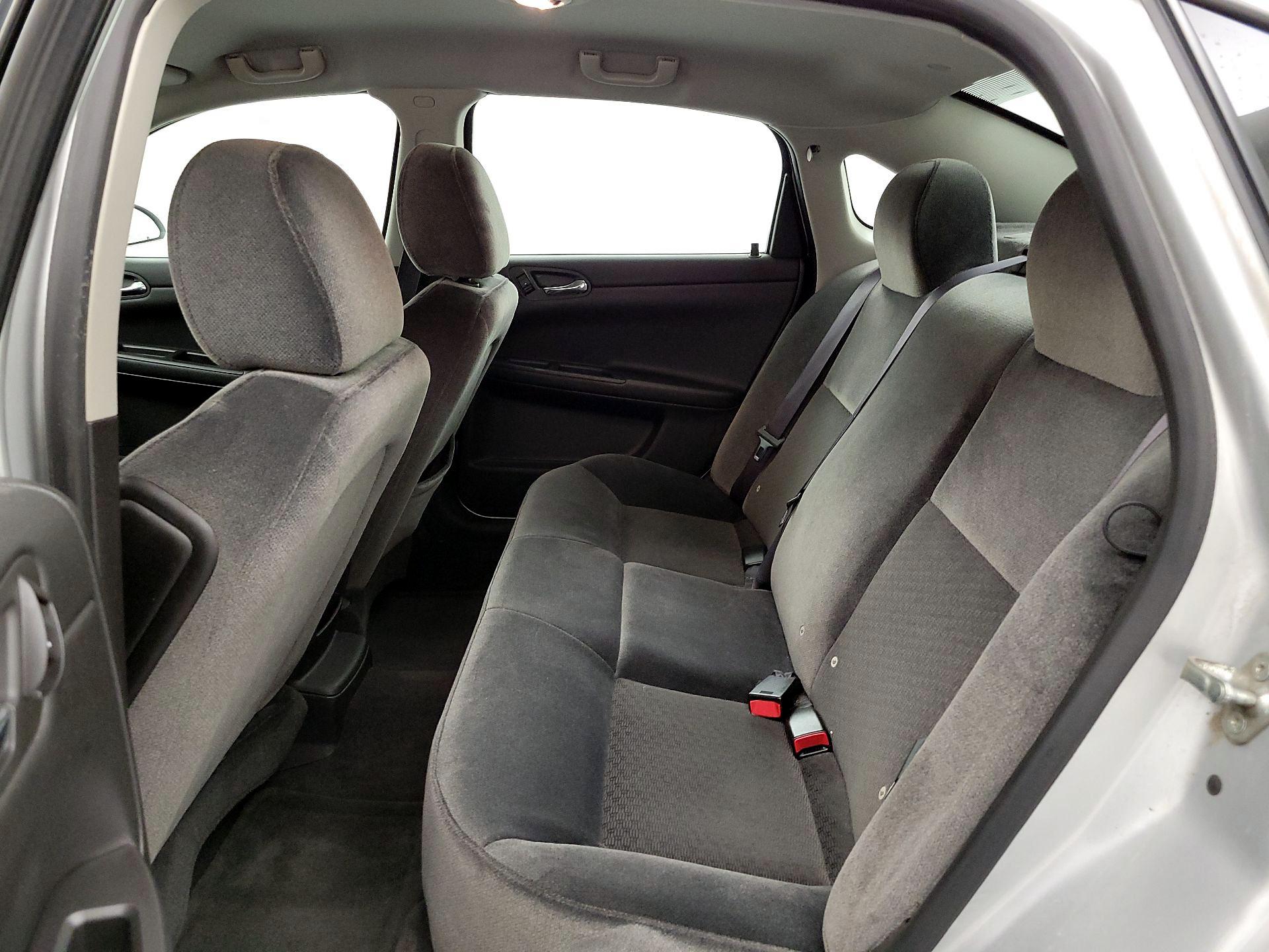 Thumbnail: 2014 Chevrolet Impala - 16