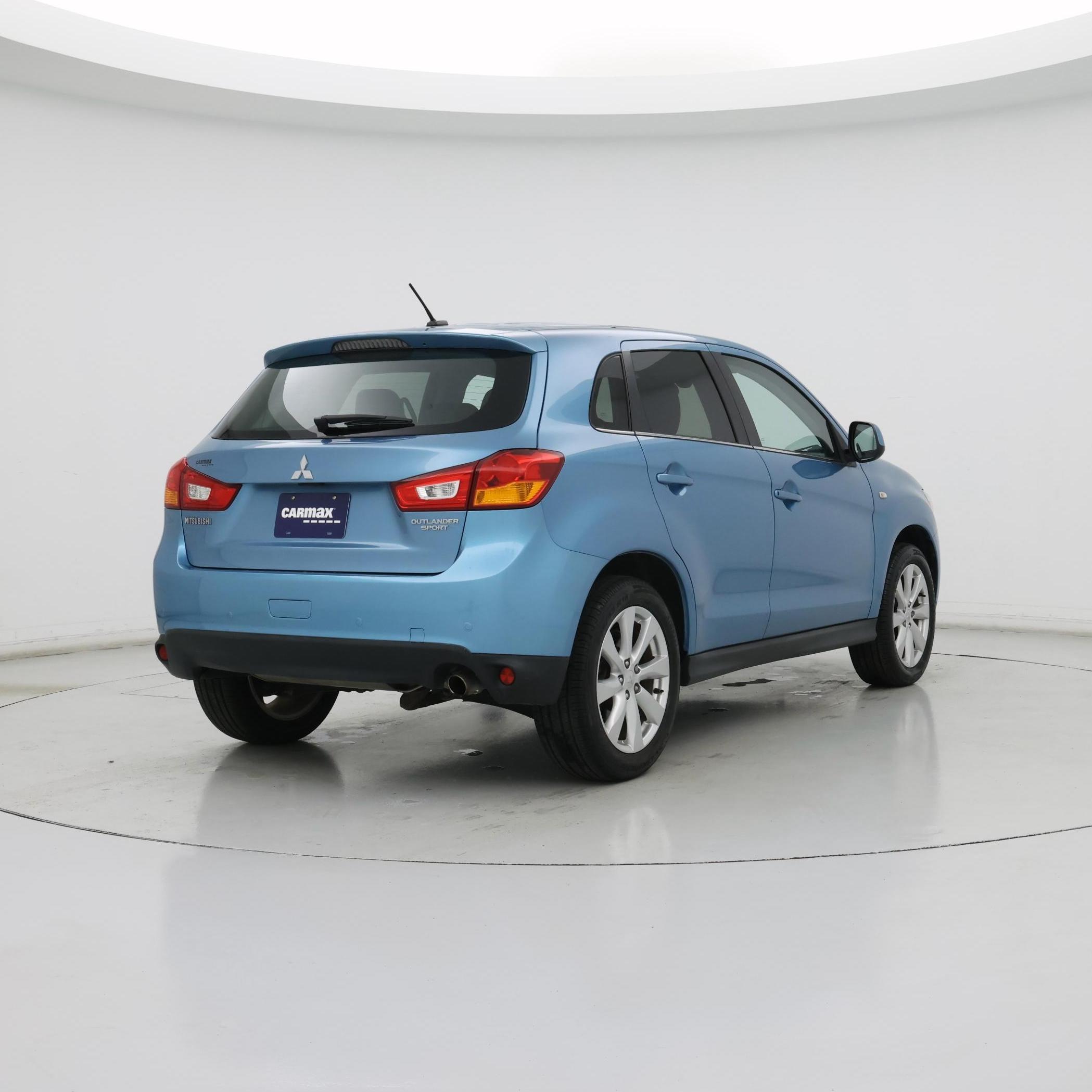 Thumbnail: 2013 Mitsubishi Outlander Sport - 8
