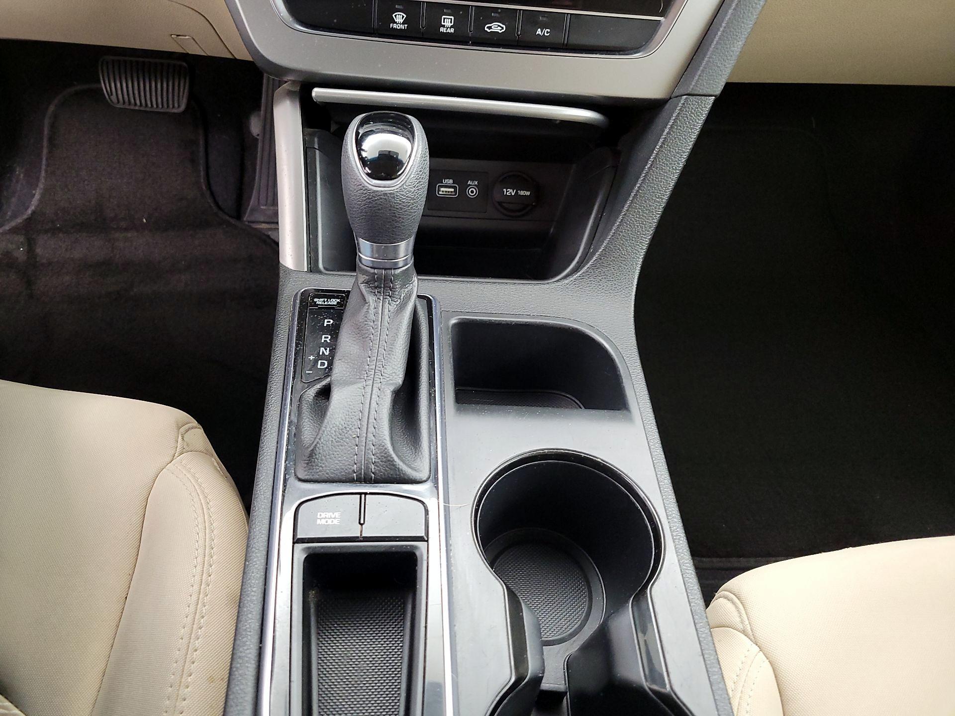 Thumbnail: 2015 Hyundai Sonata - 17