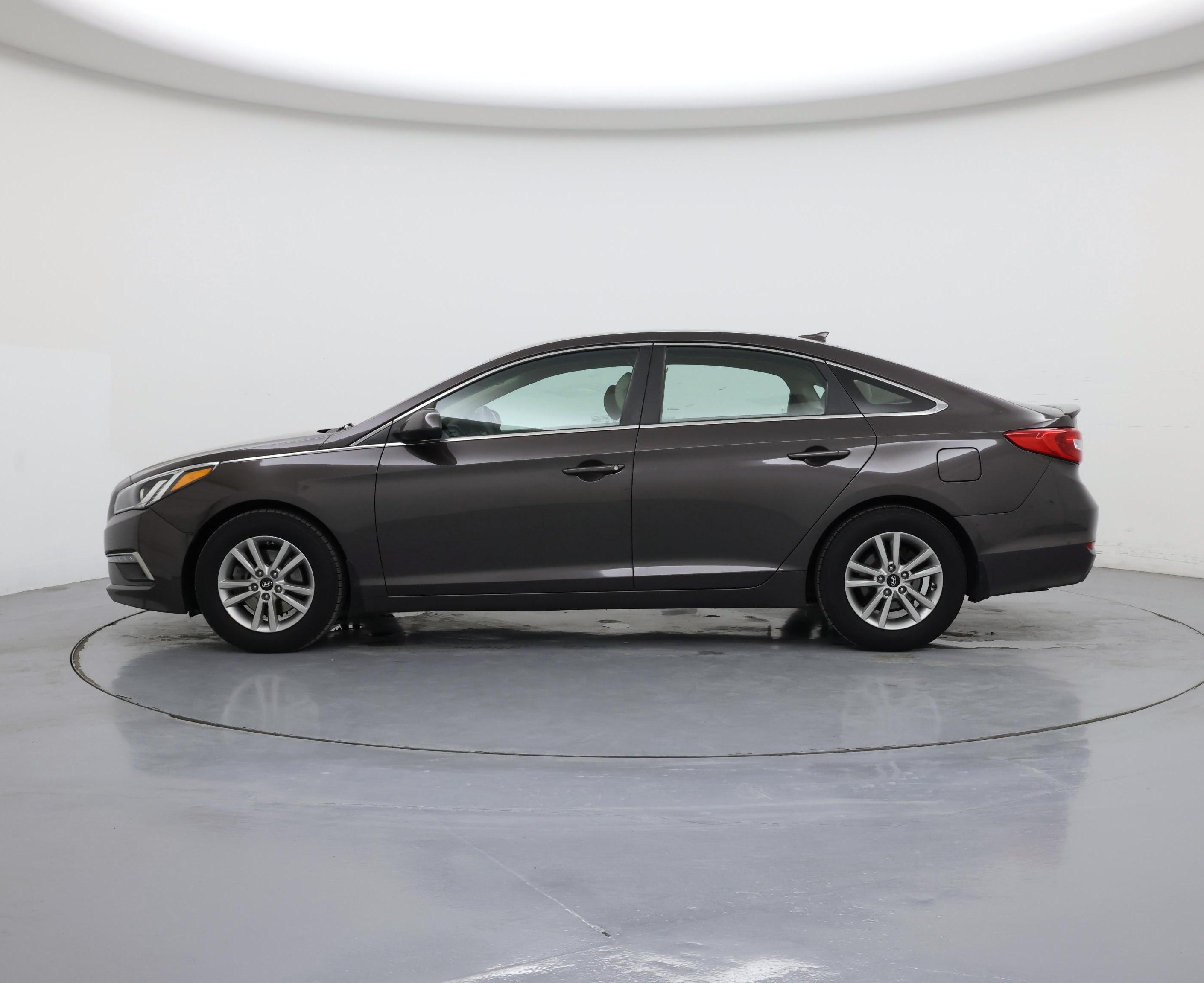 Thumbnail: 2015 Hyundai Sonata - 3