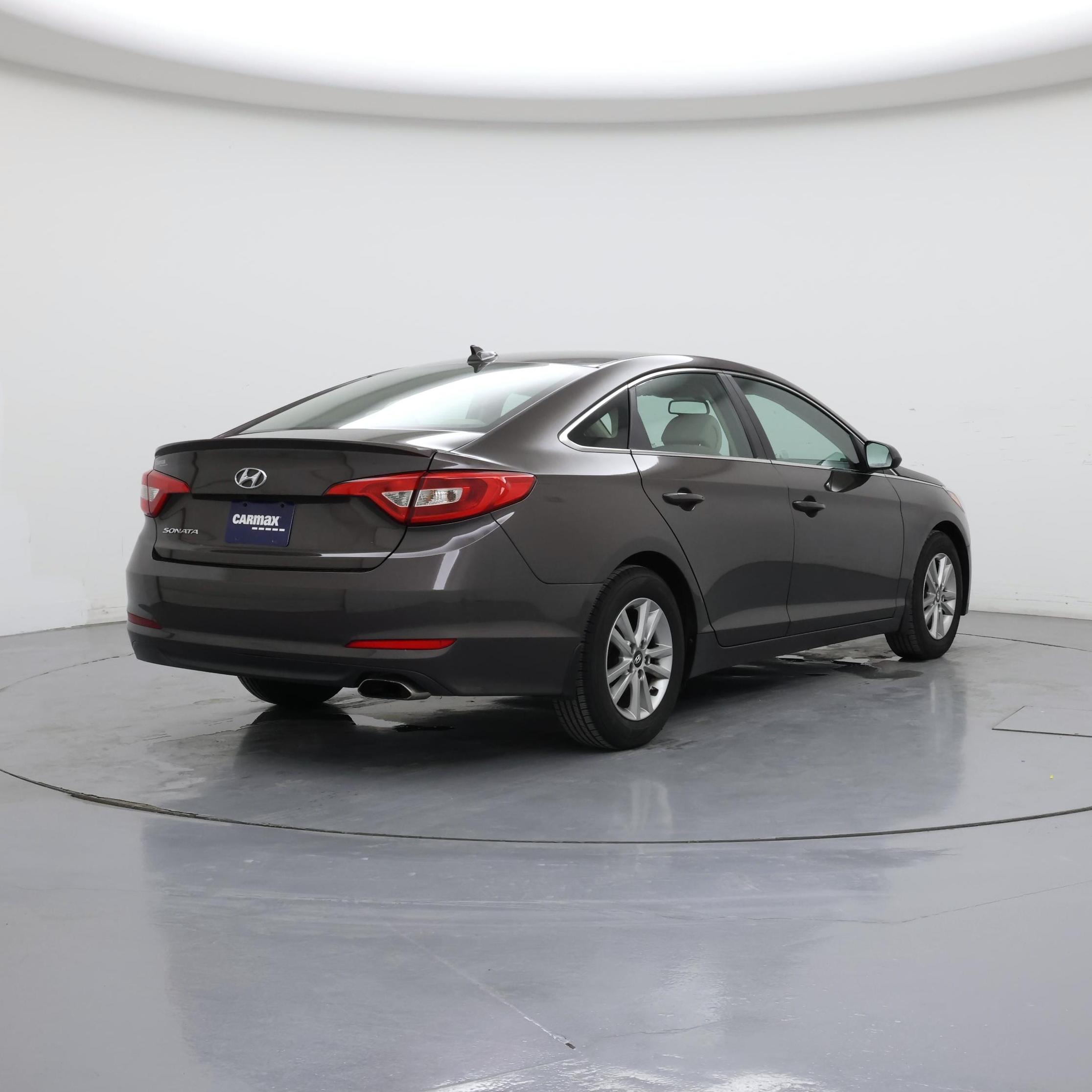 Thumbnail: 2015 Hyundai Sonata - 8