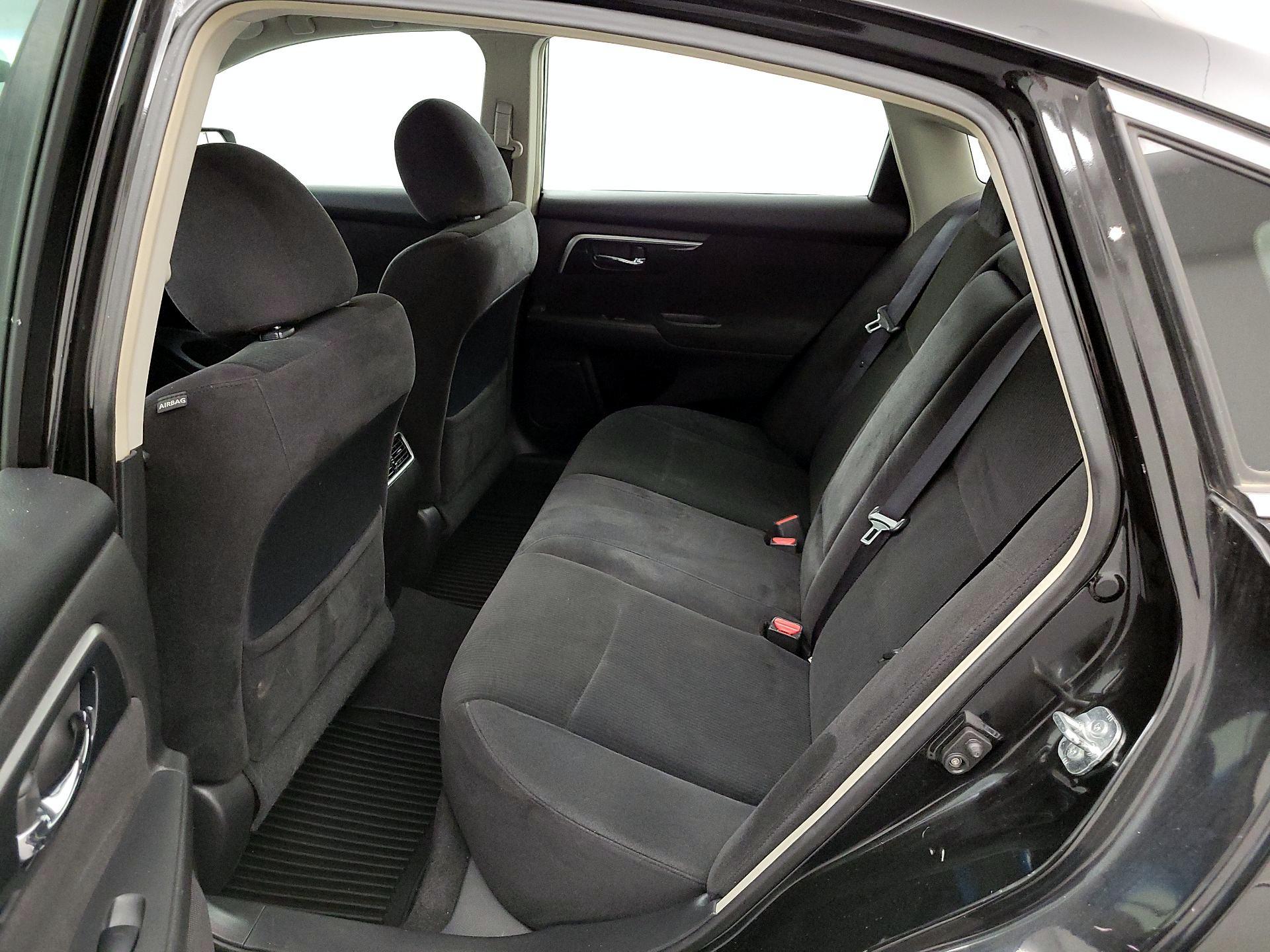 Thumbnail: 2013 Nissan Altima - 19
