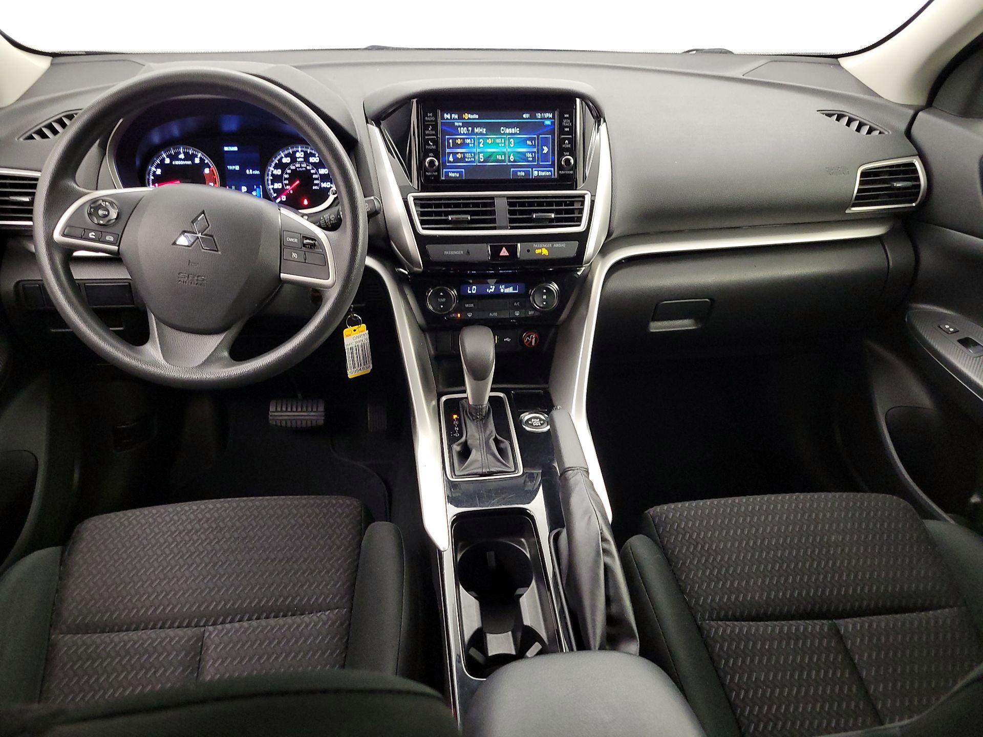 Thumbnail: 2019 Mitsubishi Eclipse Cross - 9