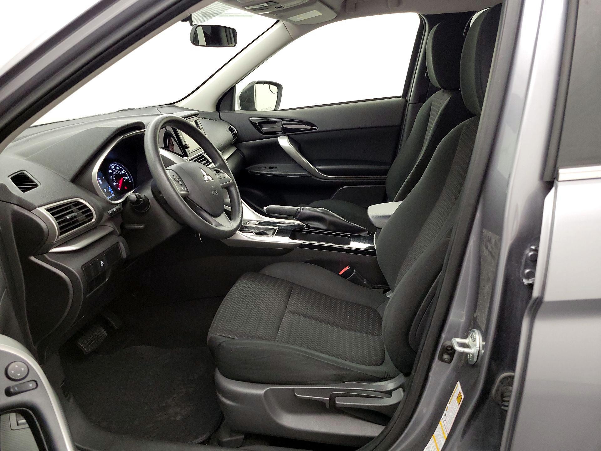 Thumbnail: 2019 Mitsubishi Eclipse Cross - 11