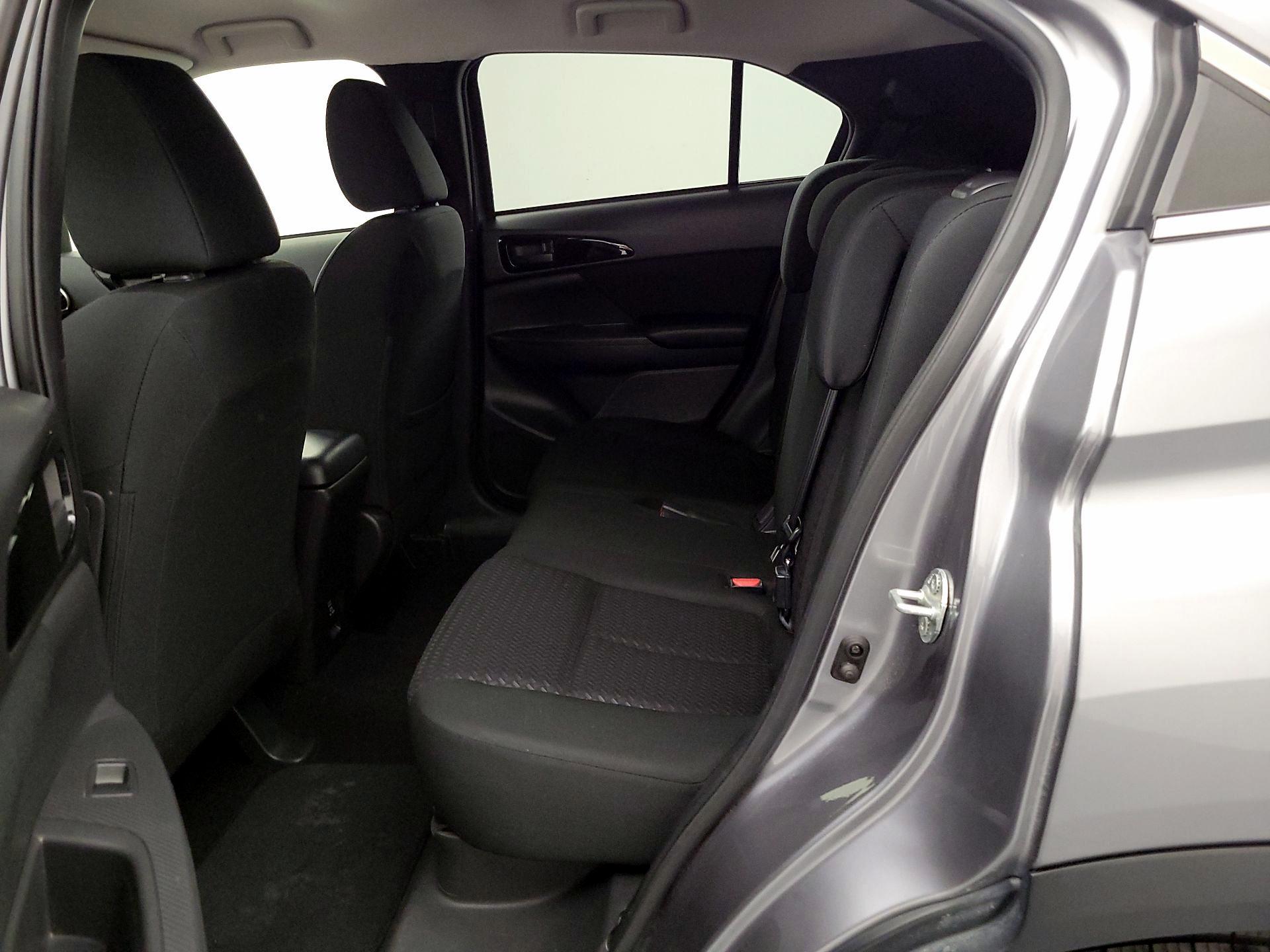 Thumbnail: 2019 Mitsubishi Eclipse Cross - 19