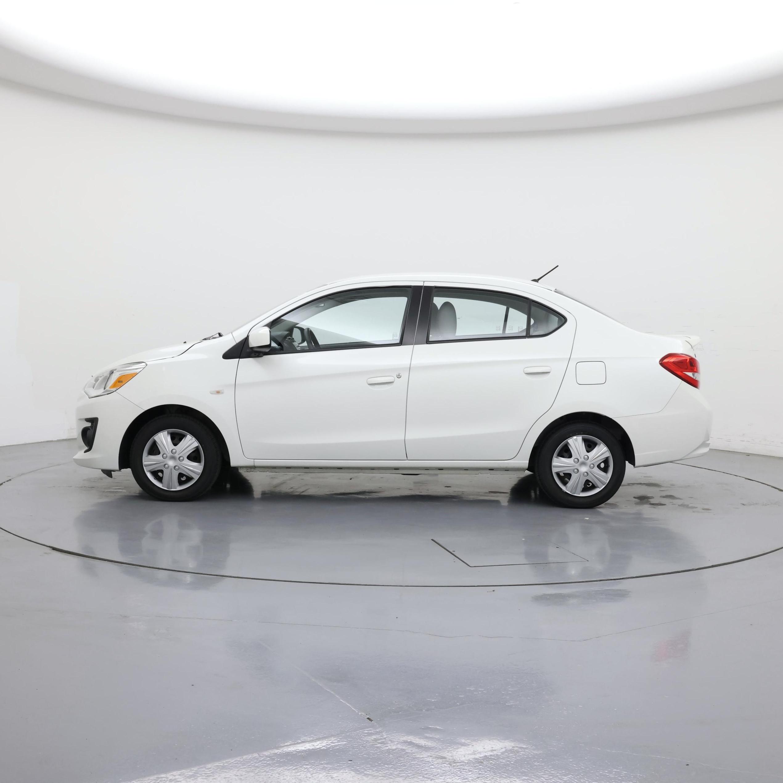 Thumbnail: 2017 Mitsubishi Mirage G4 - 3