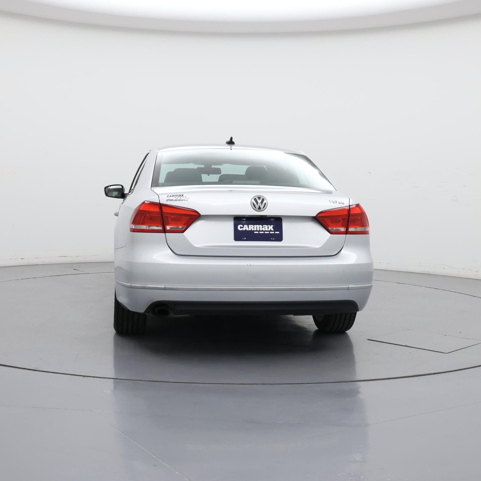 Thumbnail: 2015 Volkswagen Passat - 6