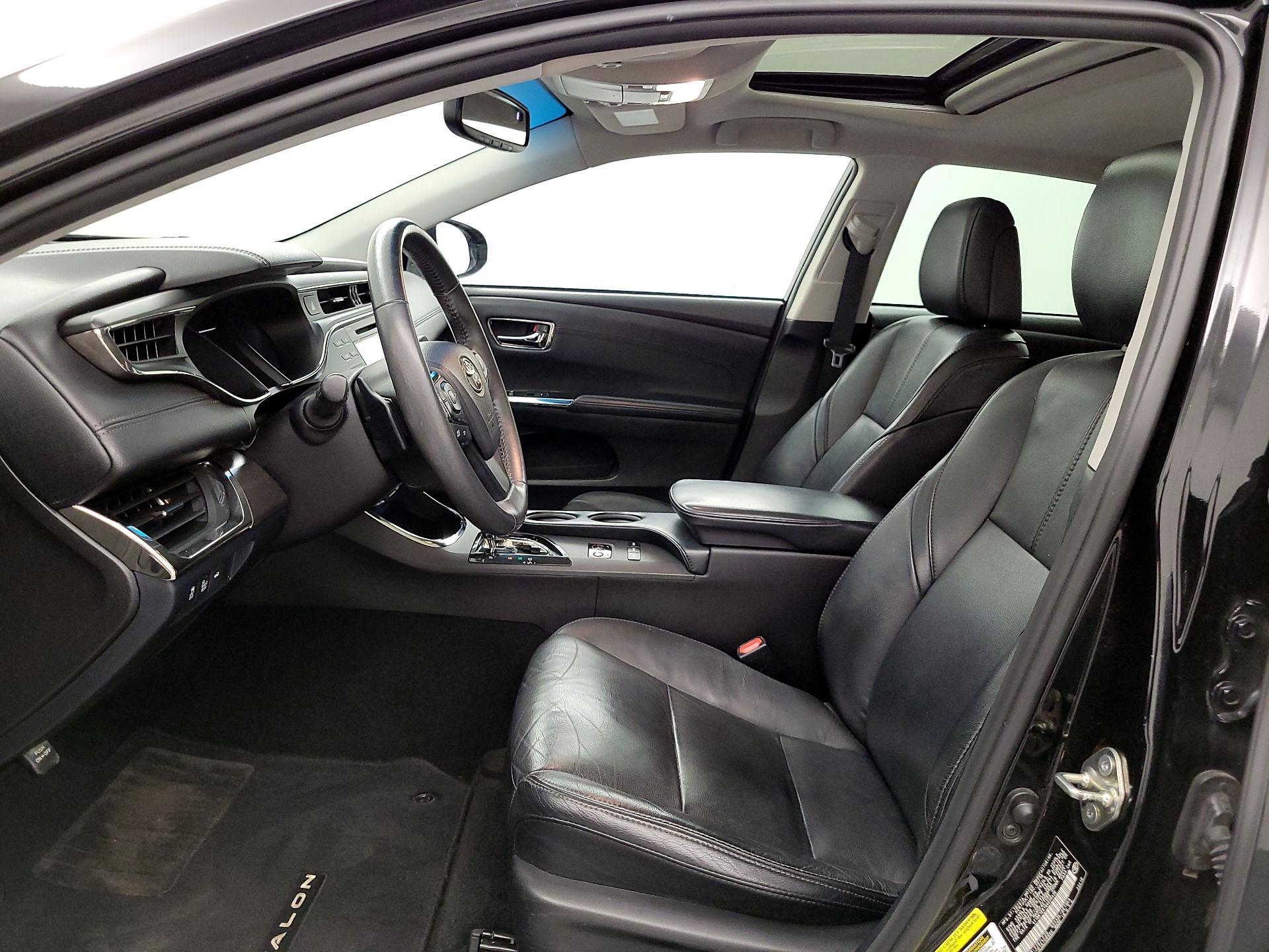 Thumbnail: 2016 Toyota Avalon - 11